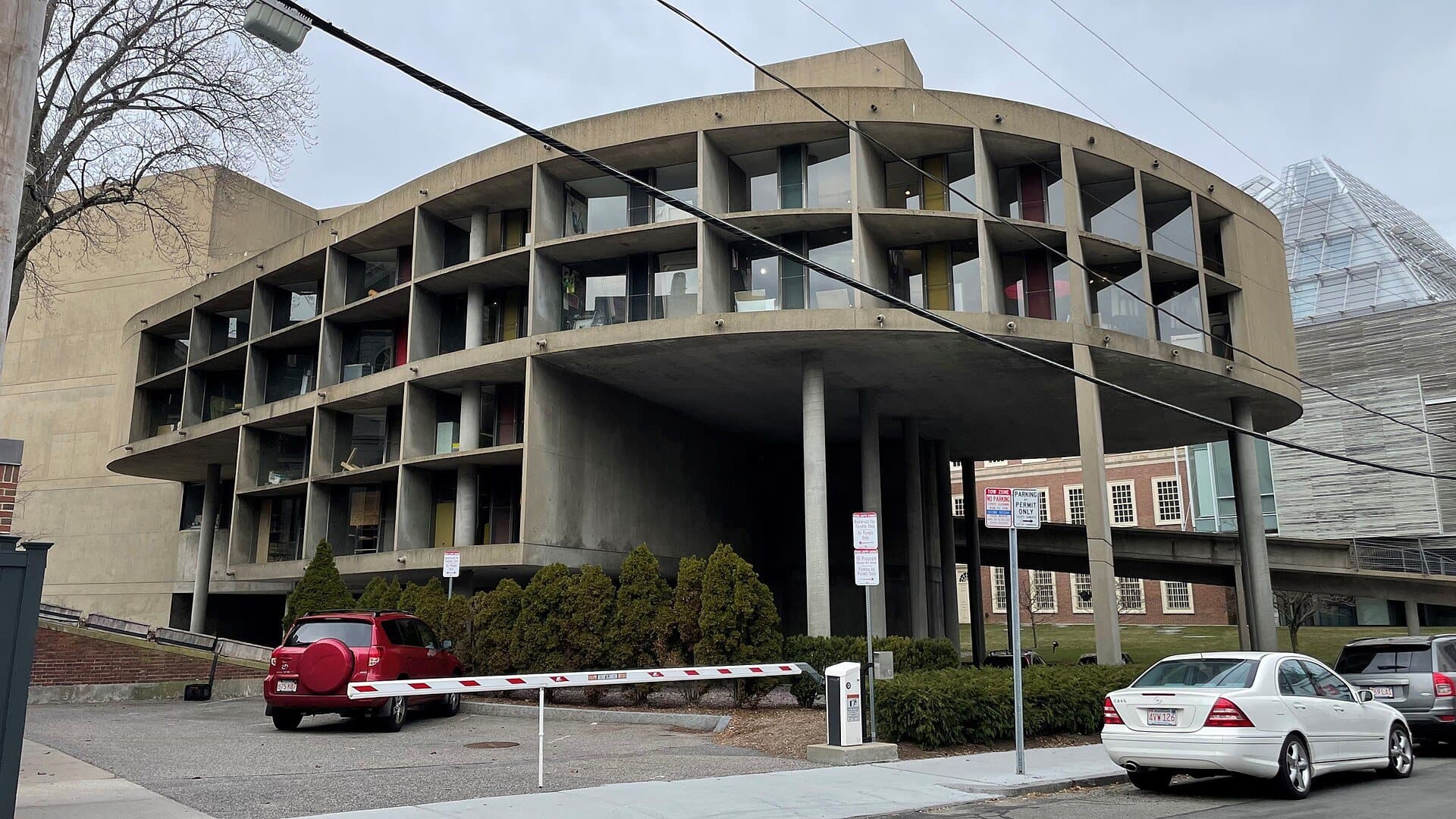 Carpenter Center: Le Corbusier Refuses the Brick