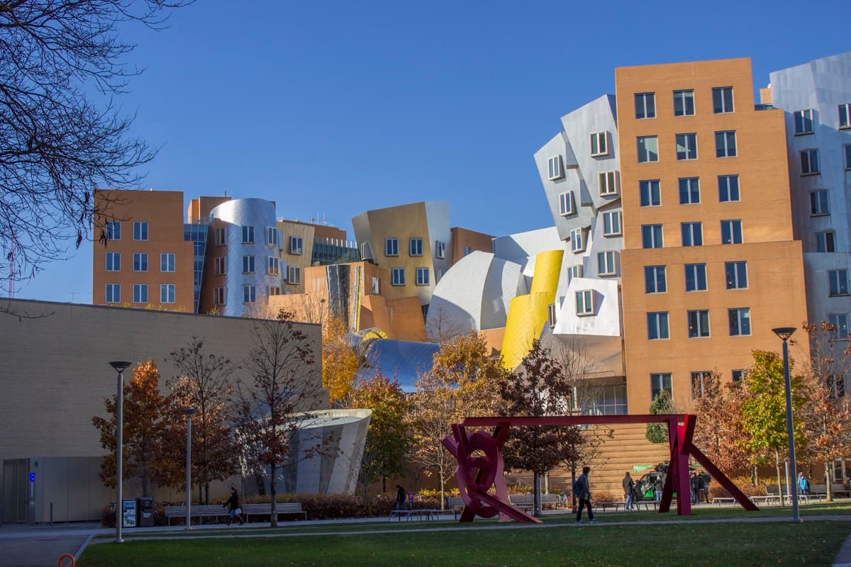 Stata Center: The Counter-Statement, Eighty-Eight Years Later