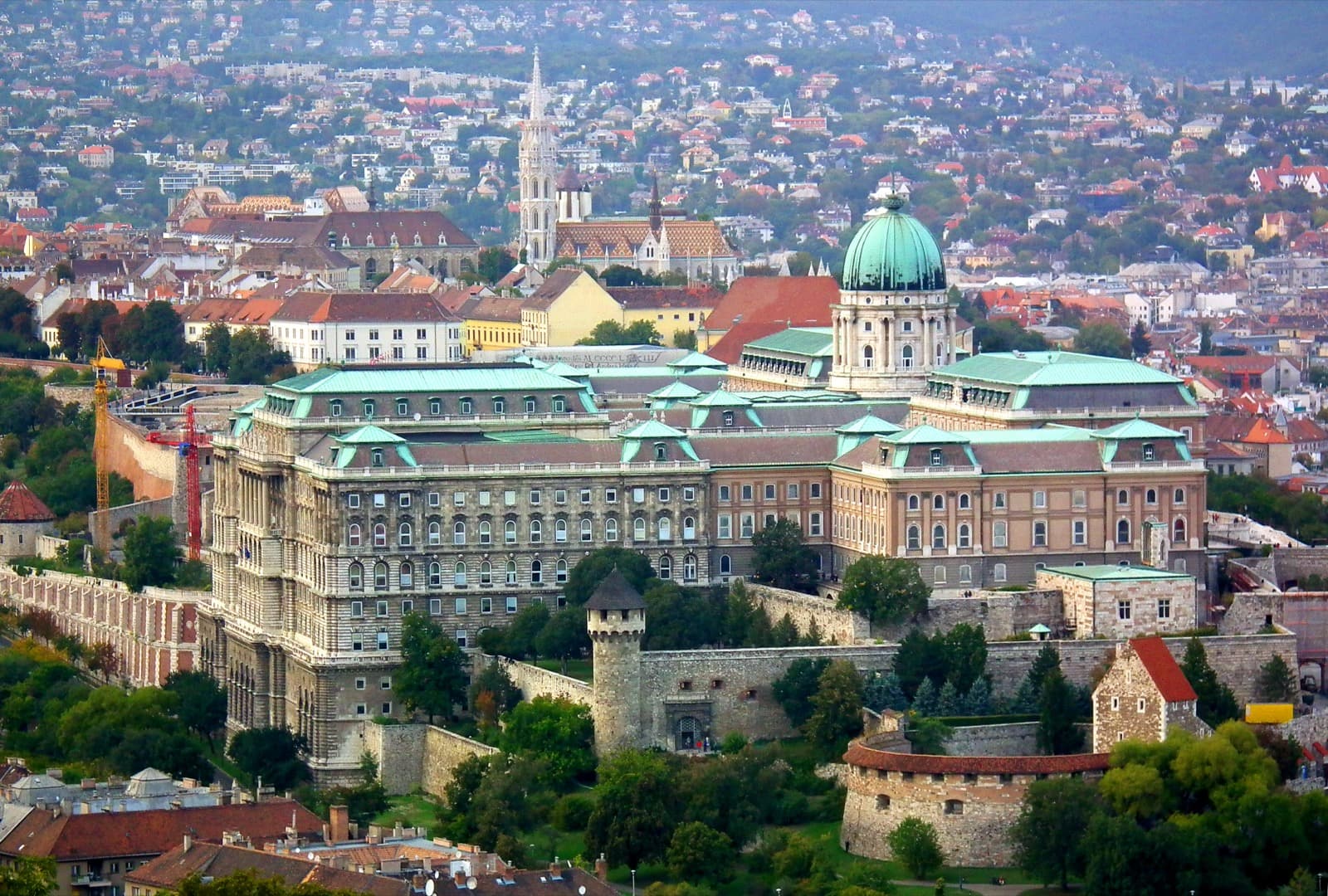 Two Cities Across the Danube: How to Read Budapest on Foot