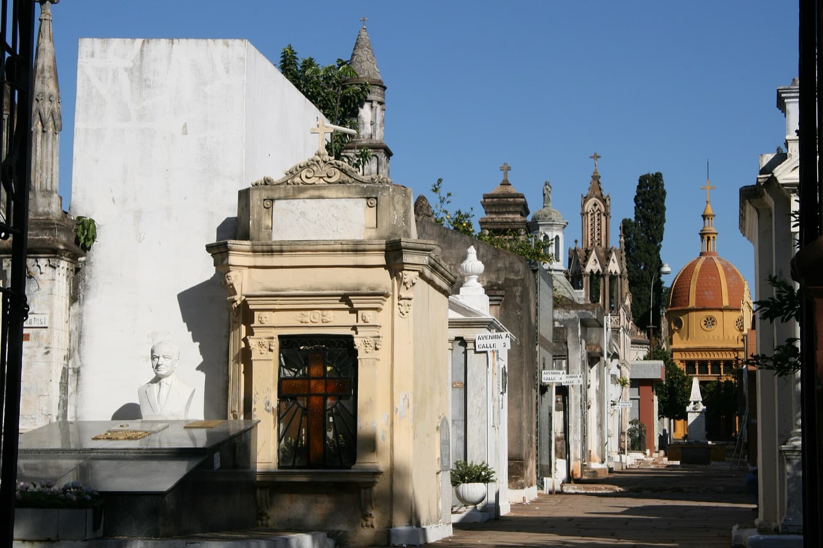 Recoleta Cemetery: The City of the Dead That Outshone the Living
