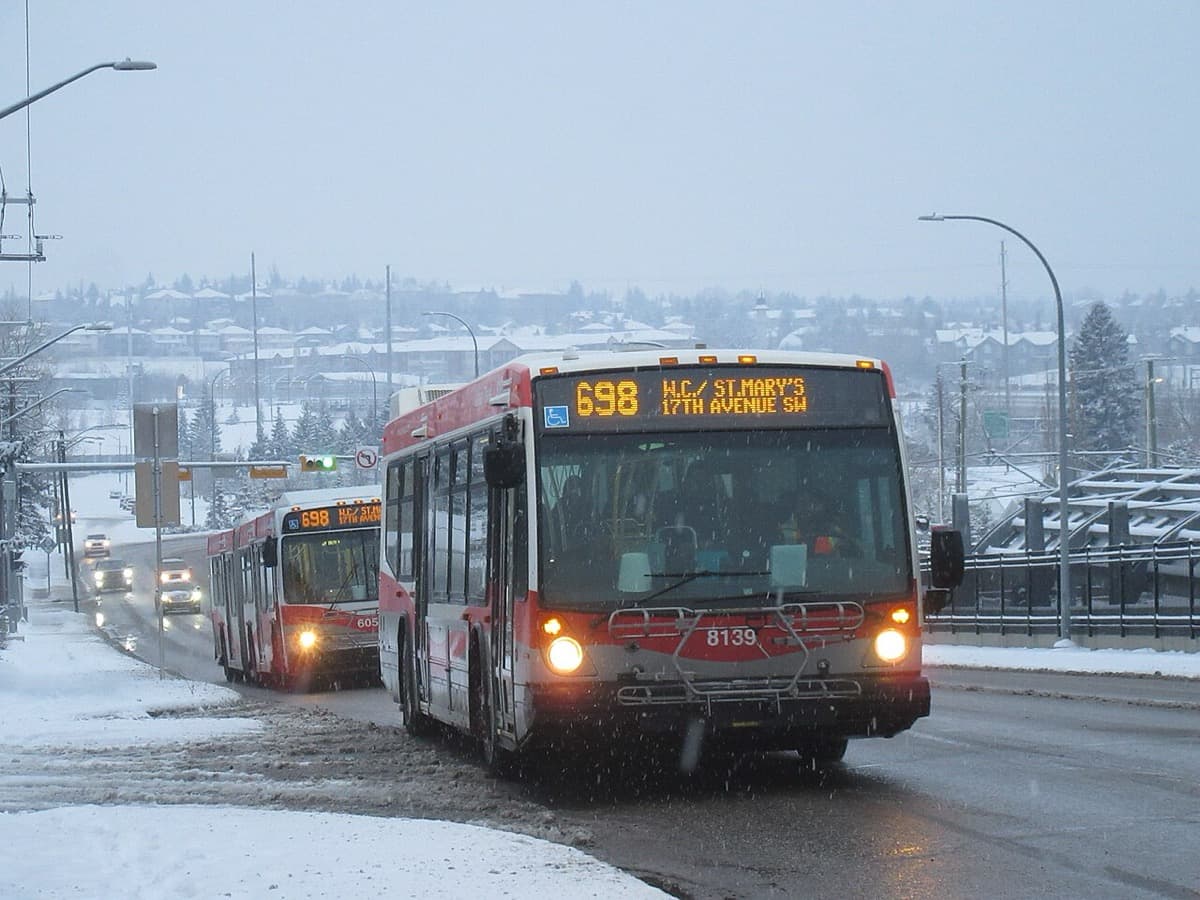 17th Avenue SW, the Red Mile