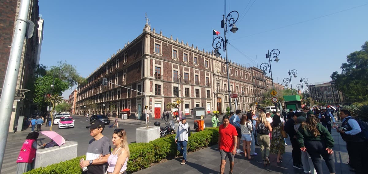 Monte de Piedad: The Pawnshop on the Palace
