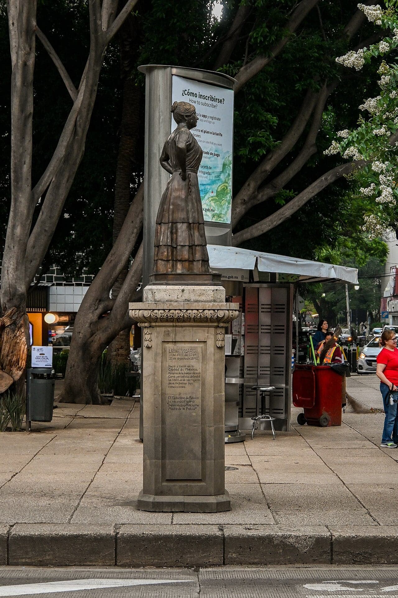 The Heroines: Women Join the Avenue's Bronze