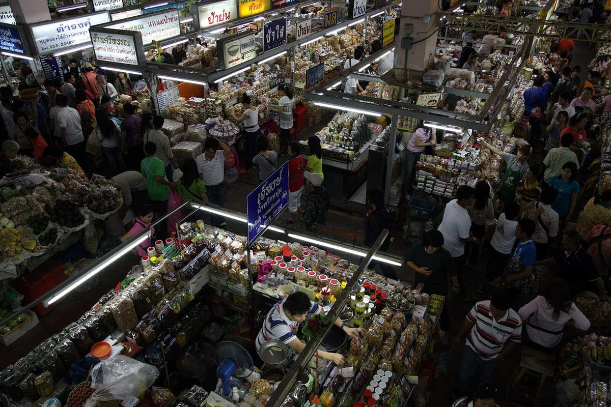 Warorot Market: Kad Luang, the Big Market