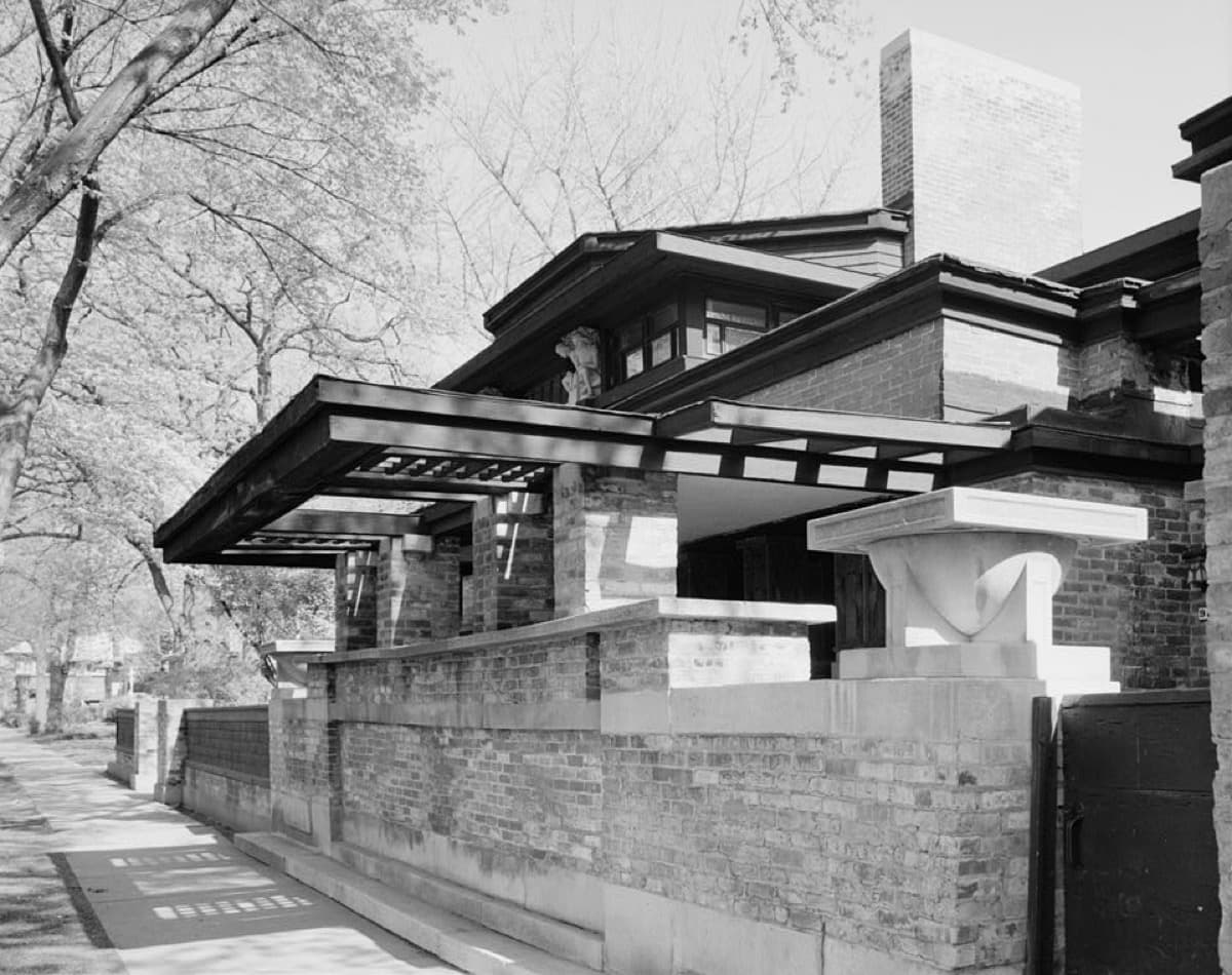 Frank Lloyd Wright Home and Studio: The Room Where the Style Was Drafted