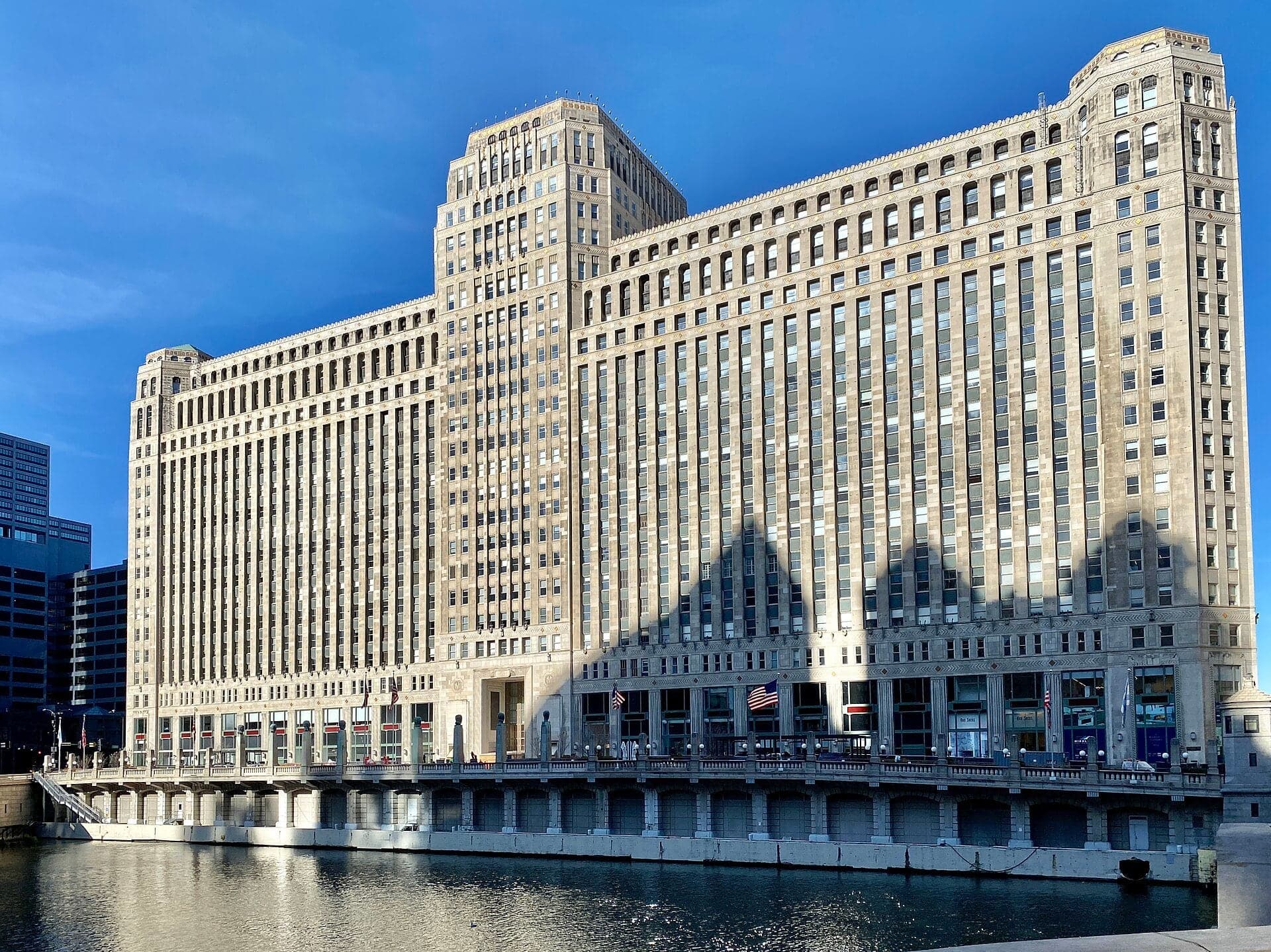 The Jetty and the Merchandise Mart: Floating Gardens and a Giant