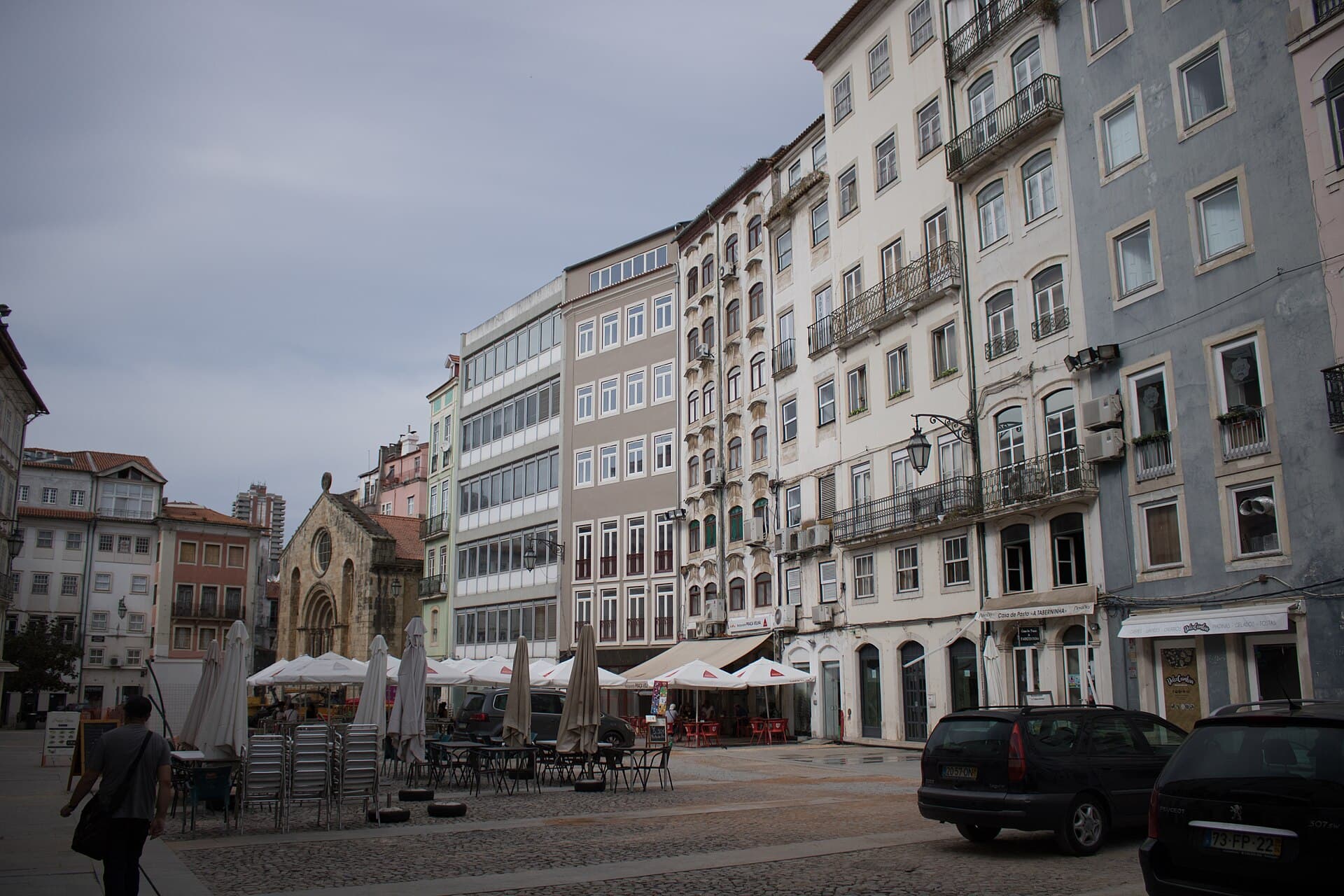 Praca do Comercio: The Old Square