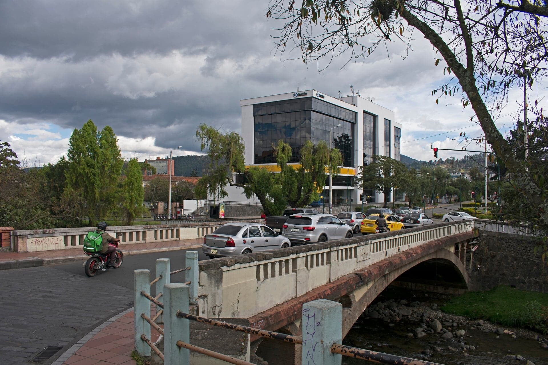 Bajada del Centenario: The Late Bridge