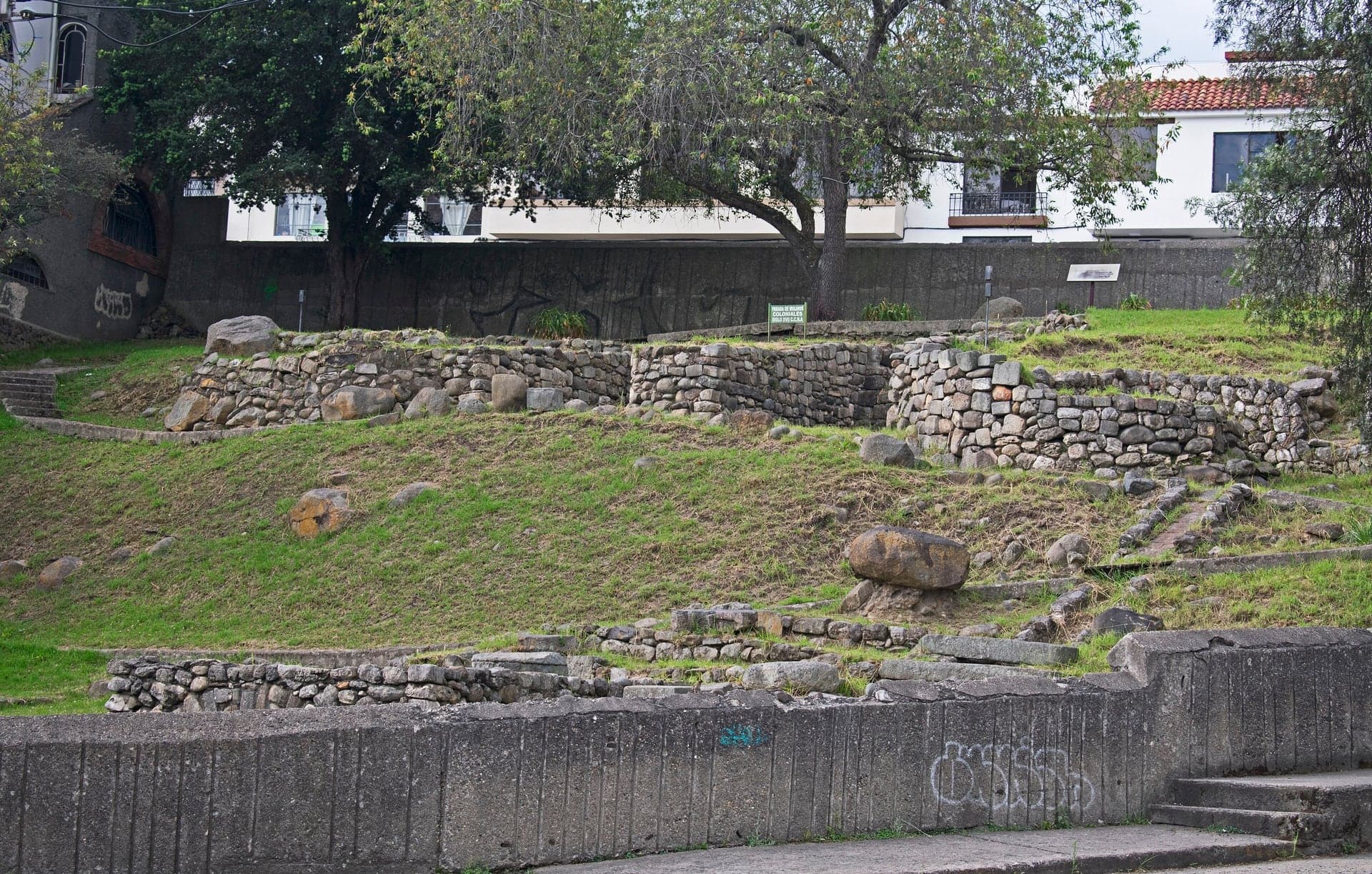 Todos Santos: Mills and Ruins