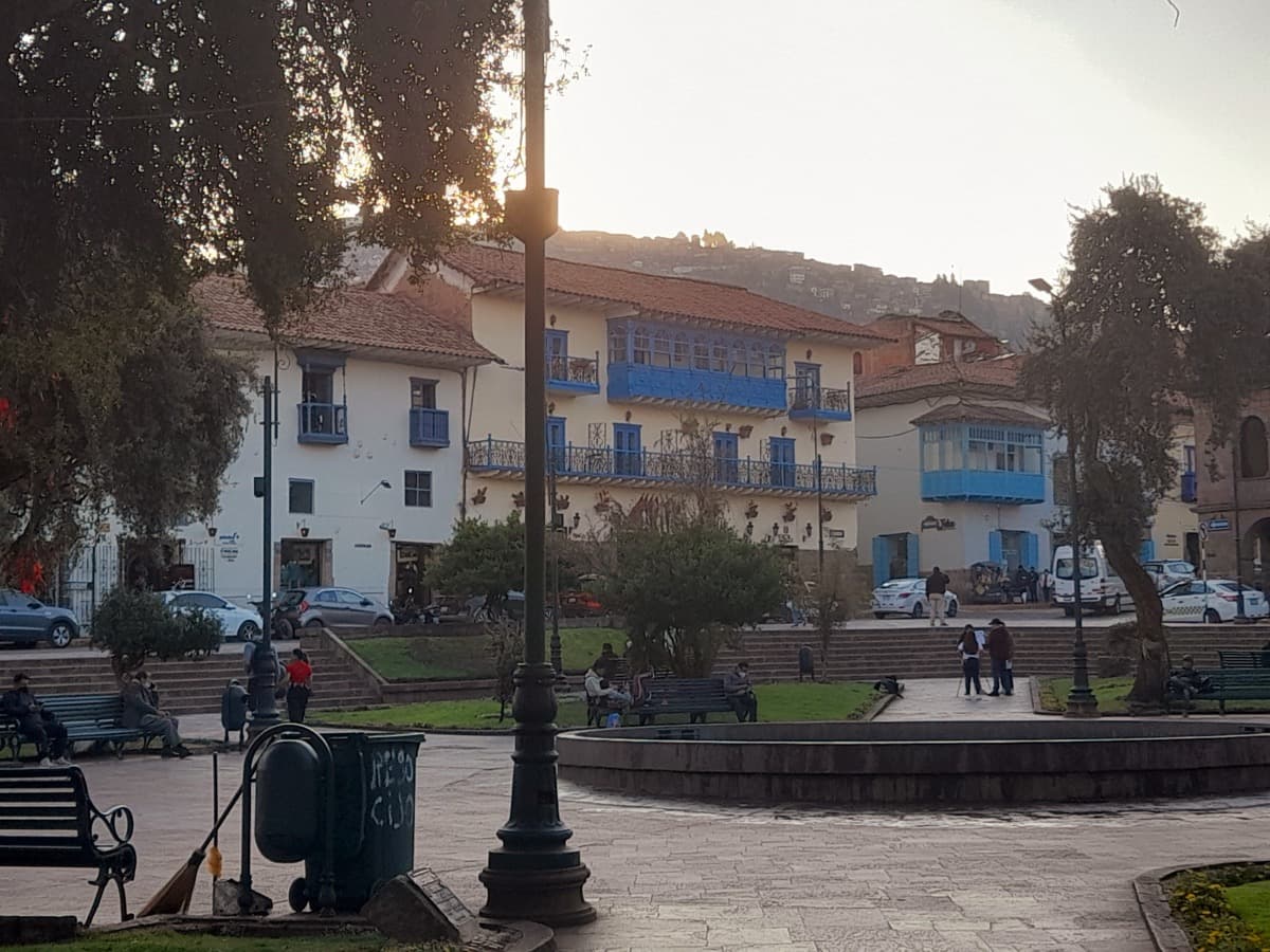 Plaza Regocijo (Kusipata)