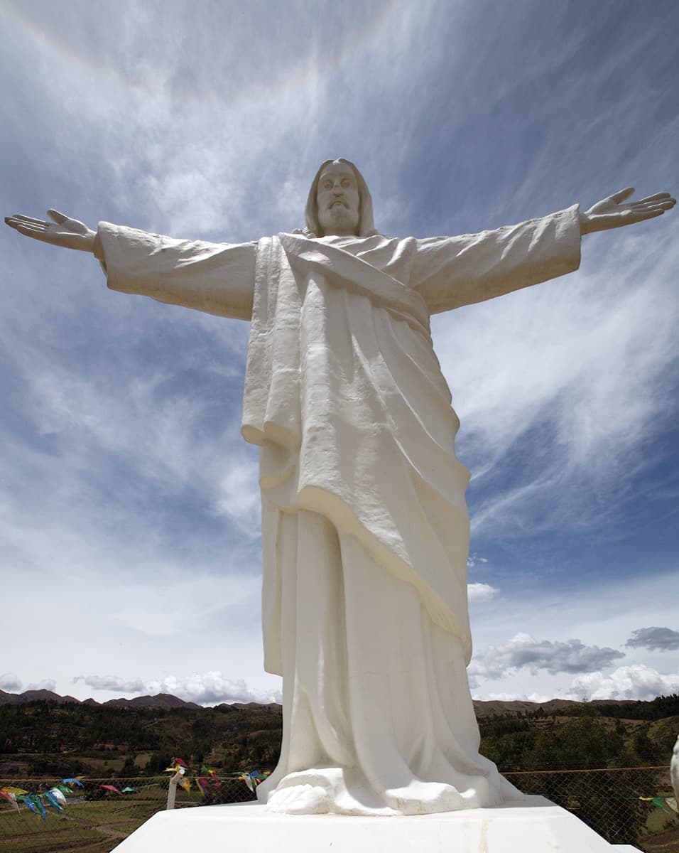 Cristo Blanco & Pukamuqu