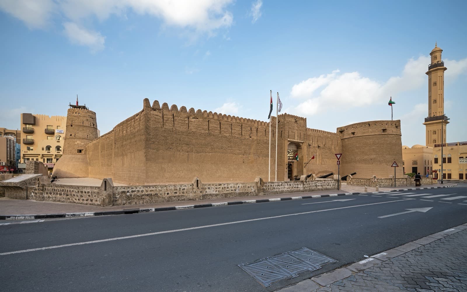 Al Fahidi Fort and the Dubai Museum: The Oldest Stone in the City
