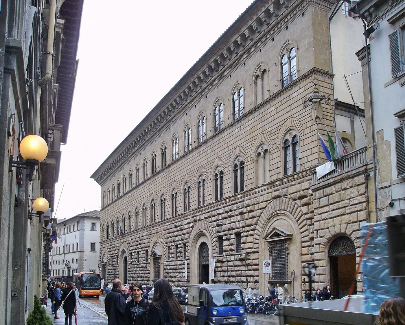 Palazzo Medici Riccardi: How to Read a Banker's Balance Sheet in Stone