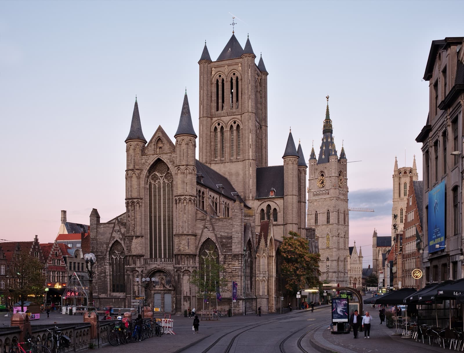 Ghent Travel Guide: How Many Days, Getting Around, and When to Go