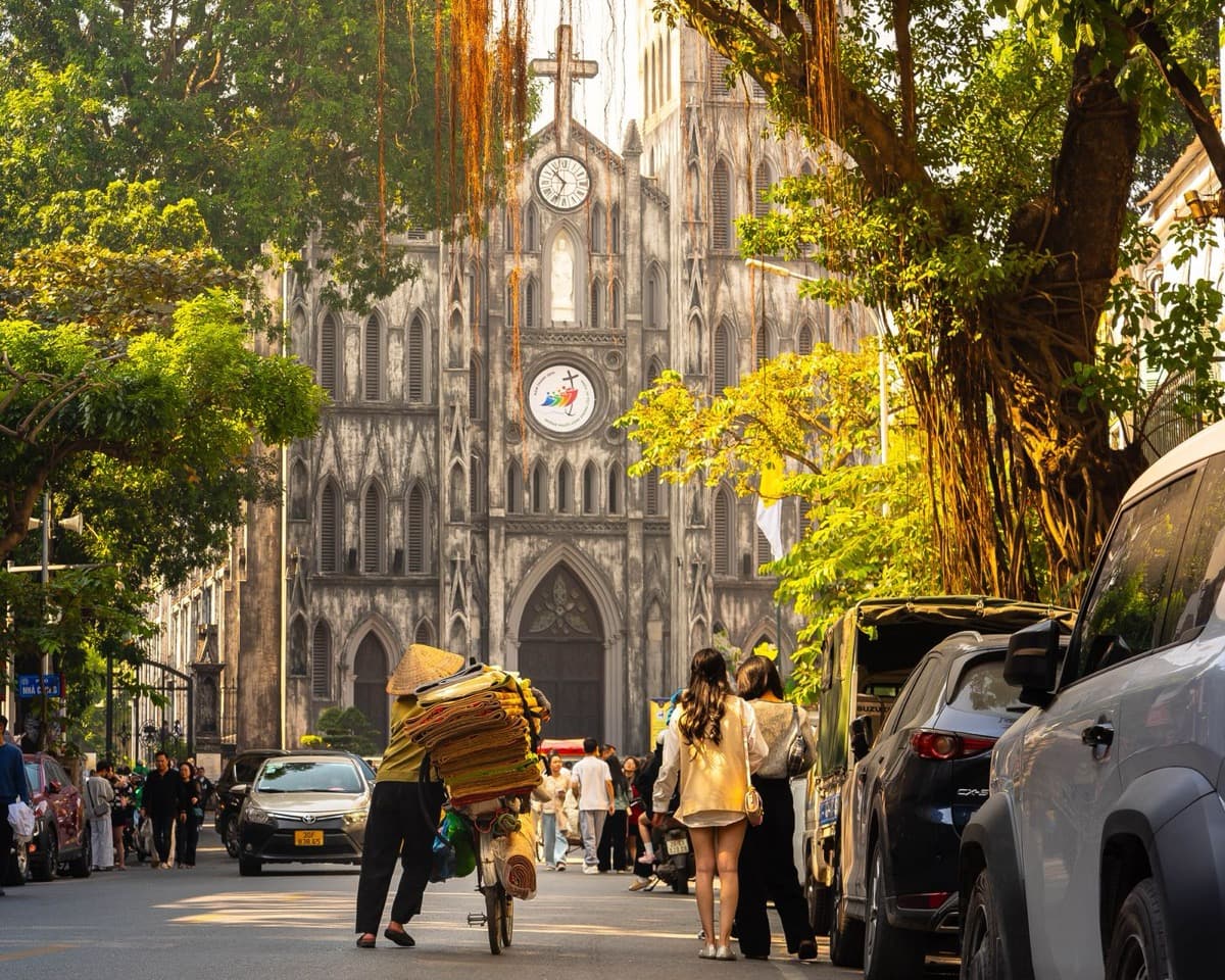 St Joseph's Cathedral: Empire Written in Stone
