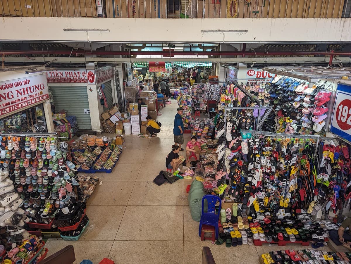 Binh Tay Market: The Merchant's Gift