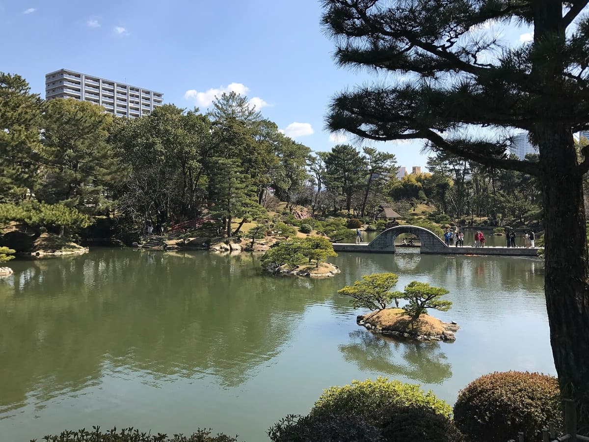 Shukkei-en Garden: Four Centuries, Scorched and Restored