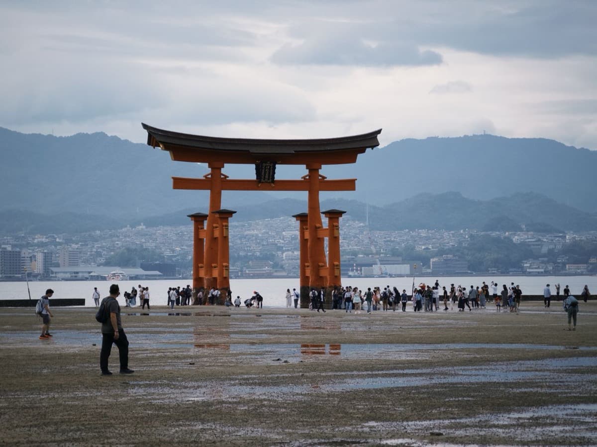 Why Miyajima's Floating Torii Gate Stands on Nothing but Its Own Weight