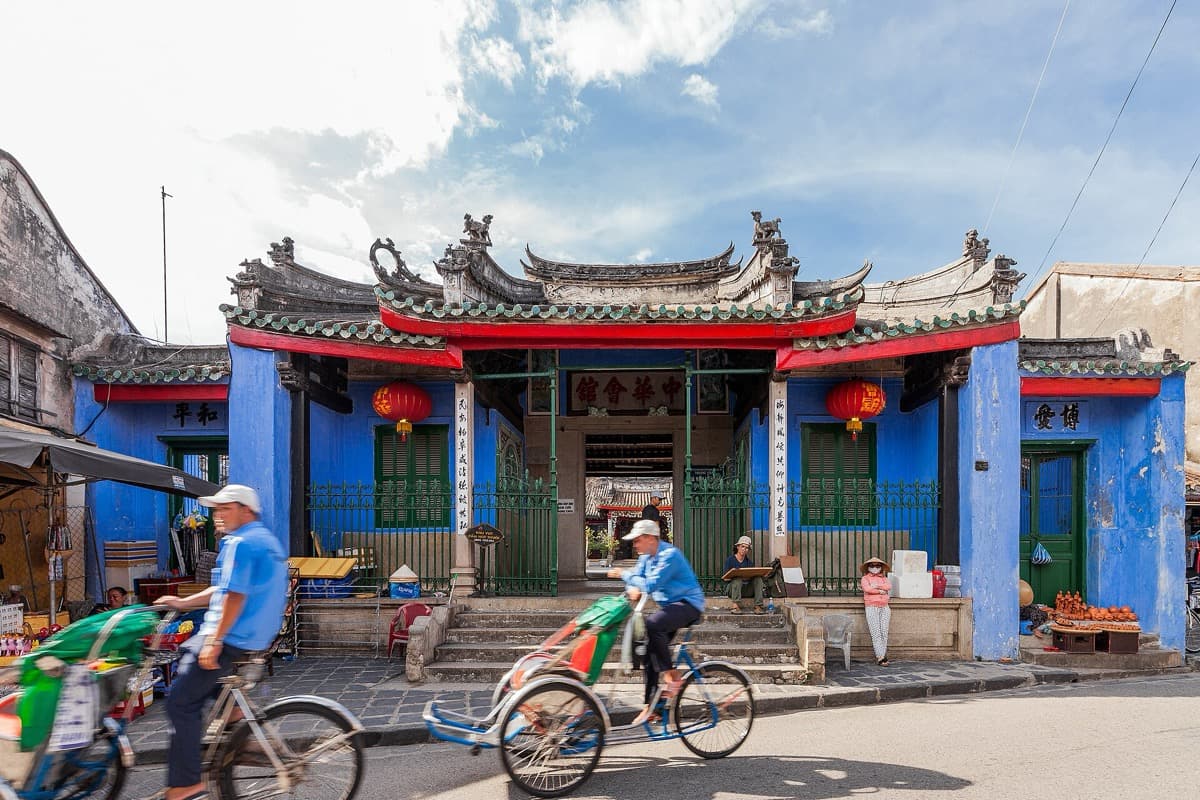 Trung Hoa Assembly Hall (Ngu Bang): Where the Five Became One
