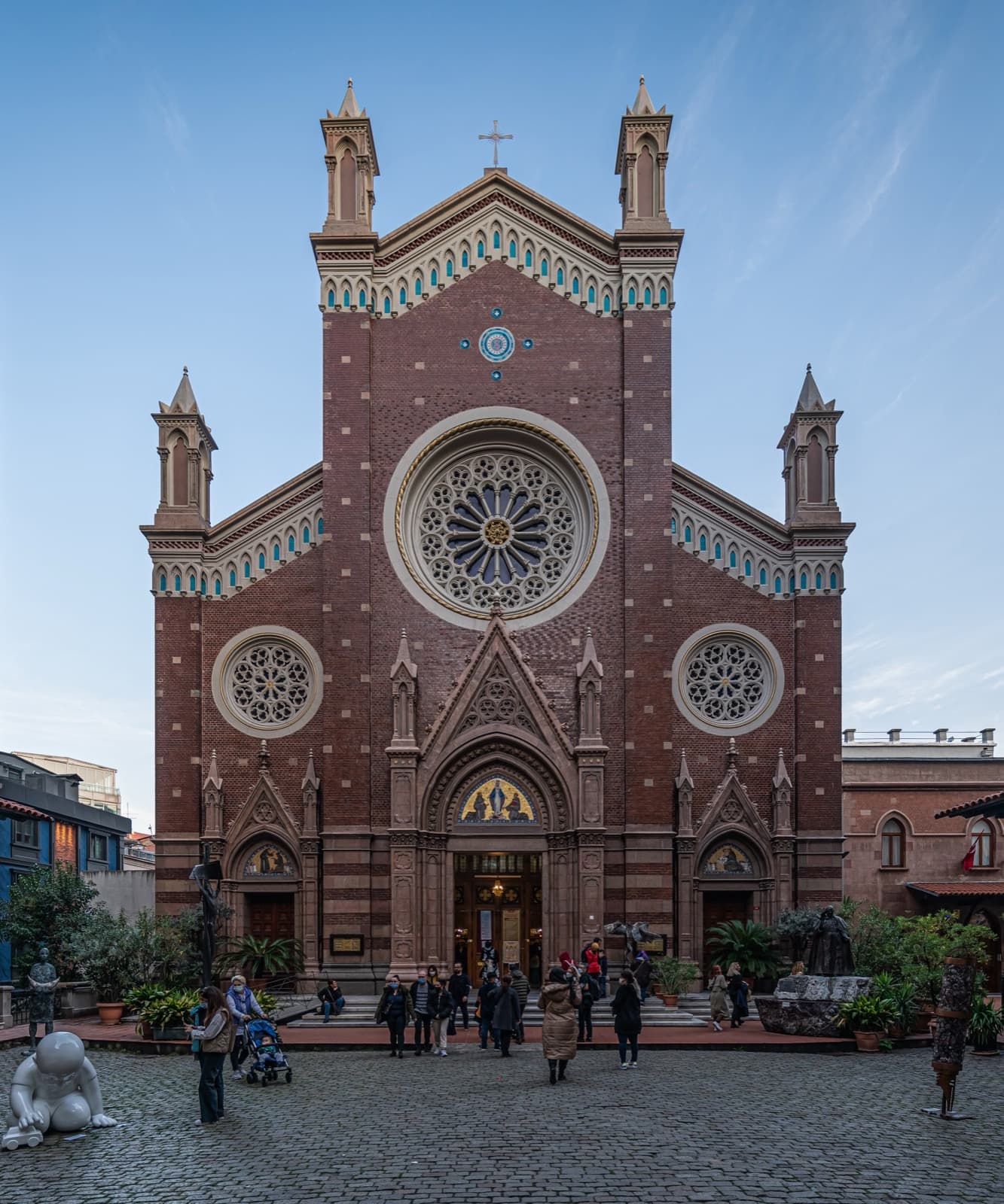 Saint Anthony of Padua and the Plural City of Galata and Pera