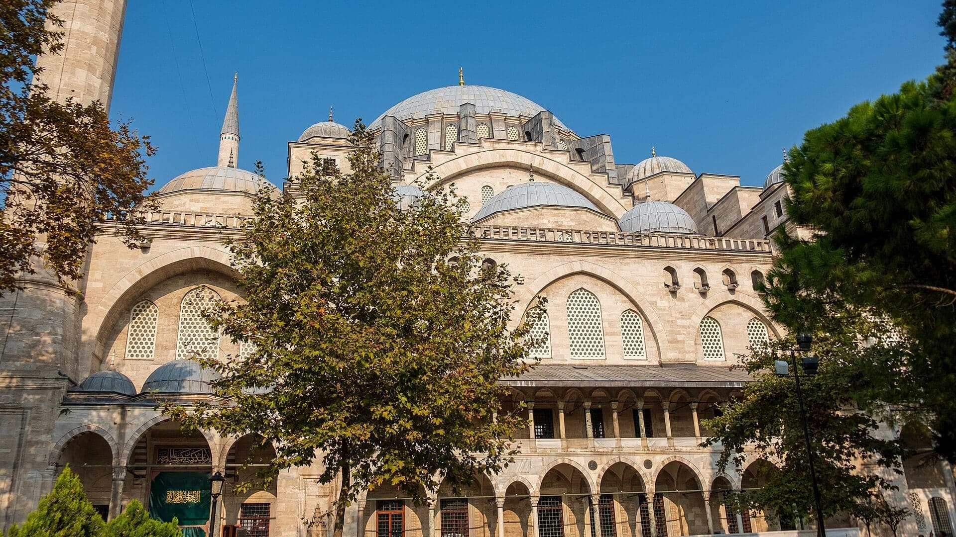 Suleymaniye Mosque: Why Sinan's Great Complex Was Built to Pay Its Way