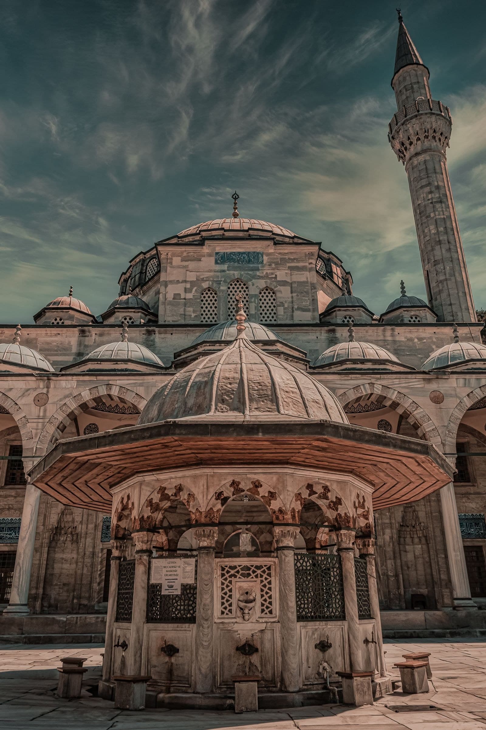 Sokollu Mehmed Pasha Mosque: Sinan and the Stones of Mecca