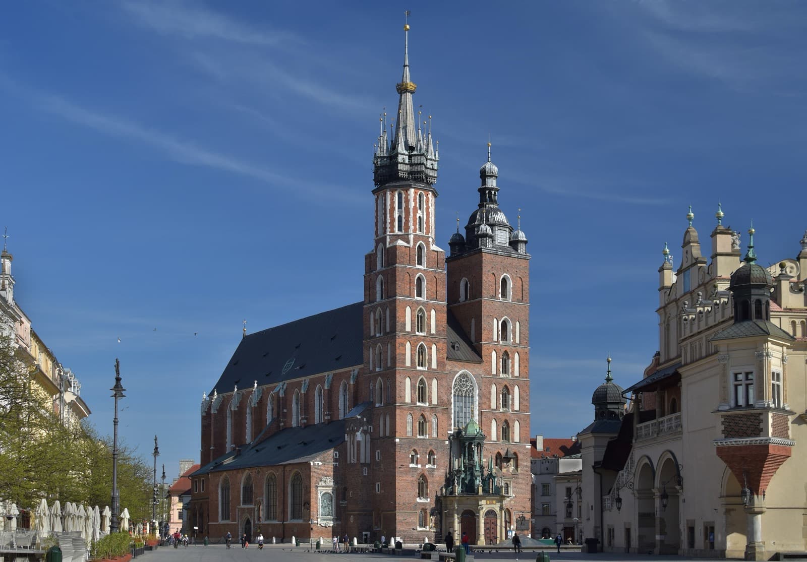 St Mary's Basilica in Krakow: The Trumpet That Stops Mid-Note