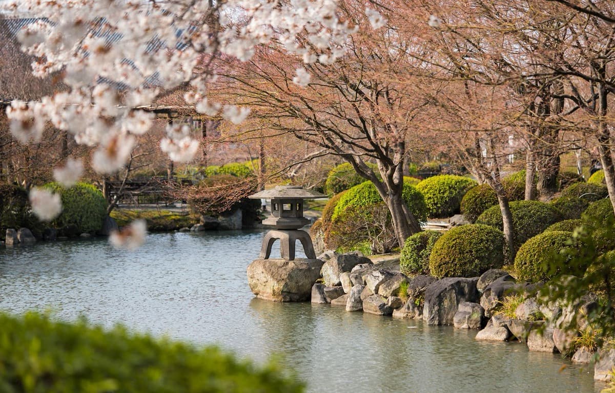 Maruyama Park: Designed to Look Natural