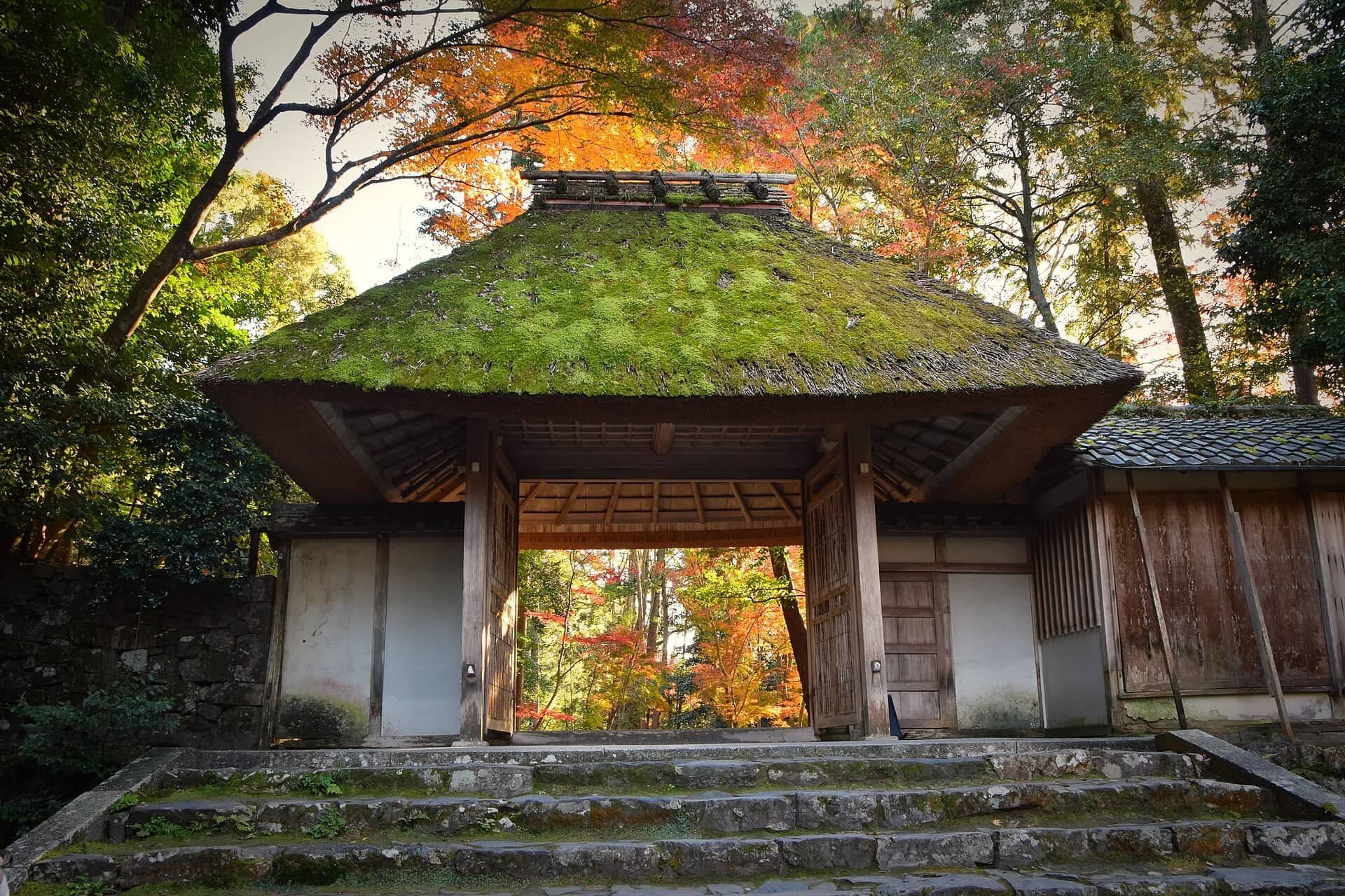 Honen-in: Sand That Stands for Water