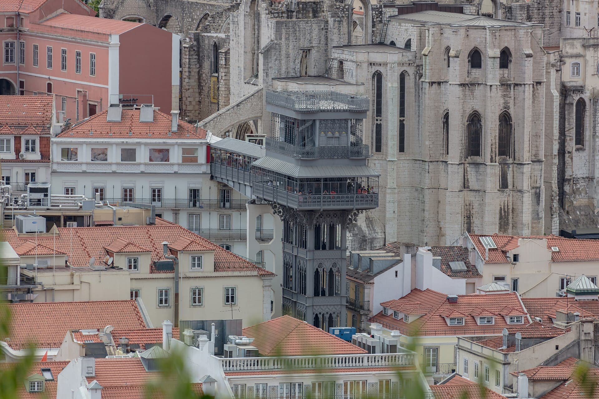The Santa Justa Lift: How Iron Solved the One Problem Lisbon's Grid Could Not