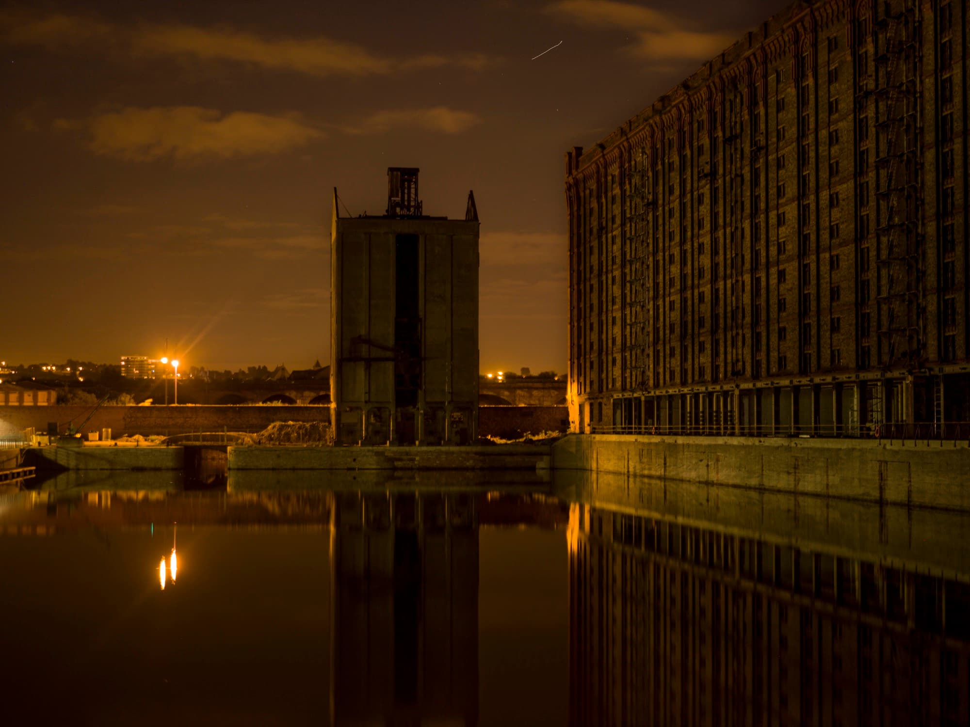 Stanley Dock vantage: Seven Miles of Docks