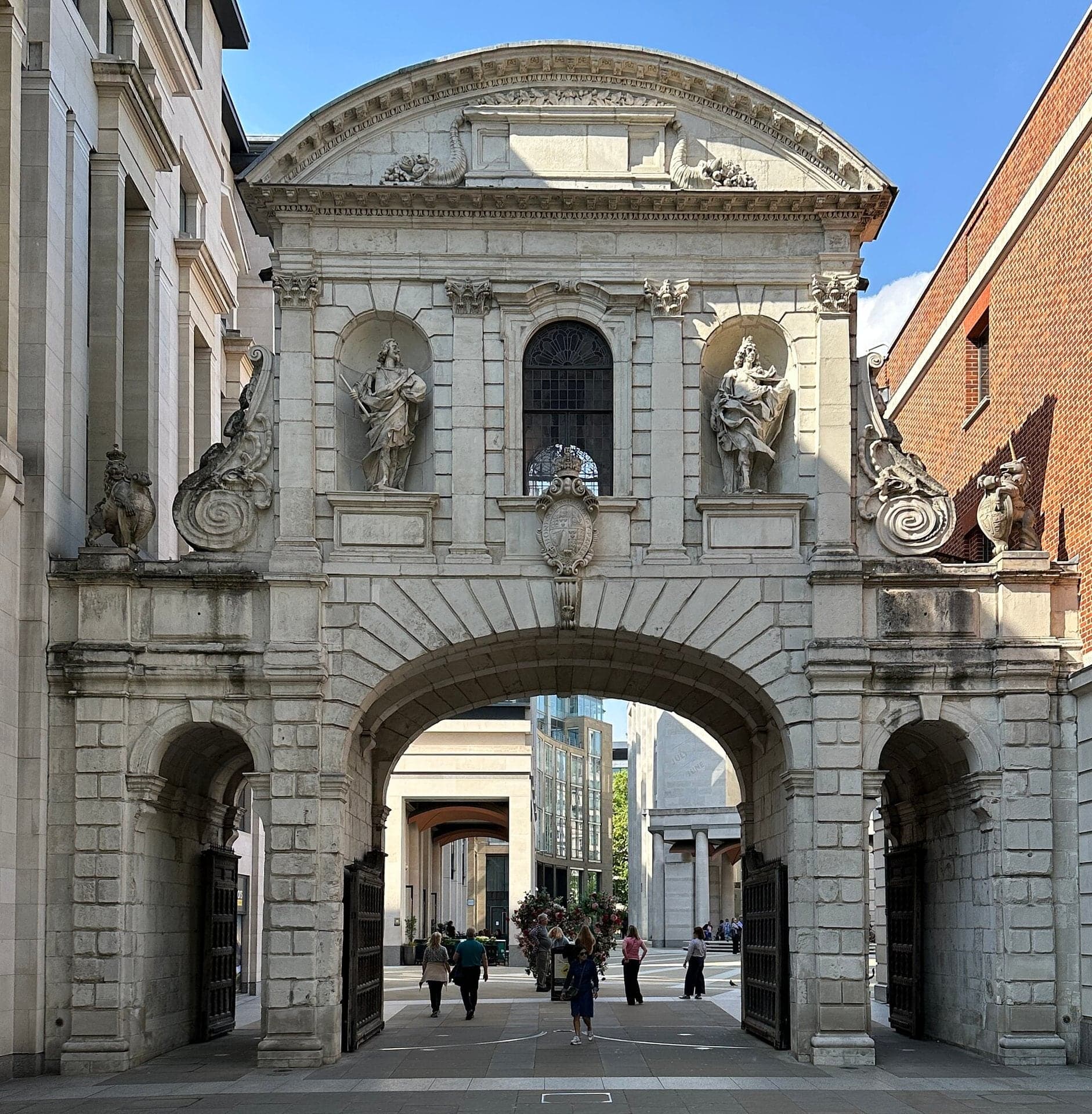 Temple Bar: The Gate That Moved