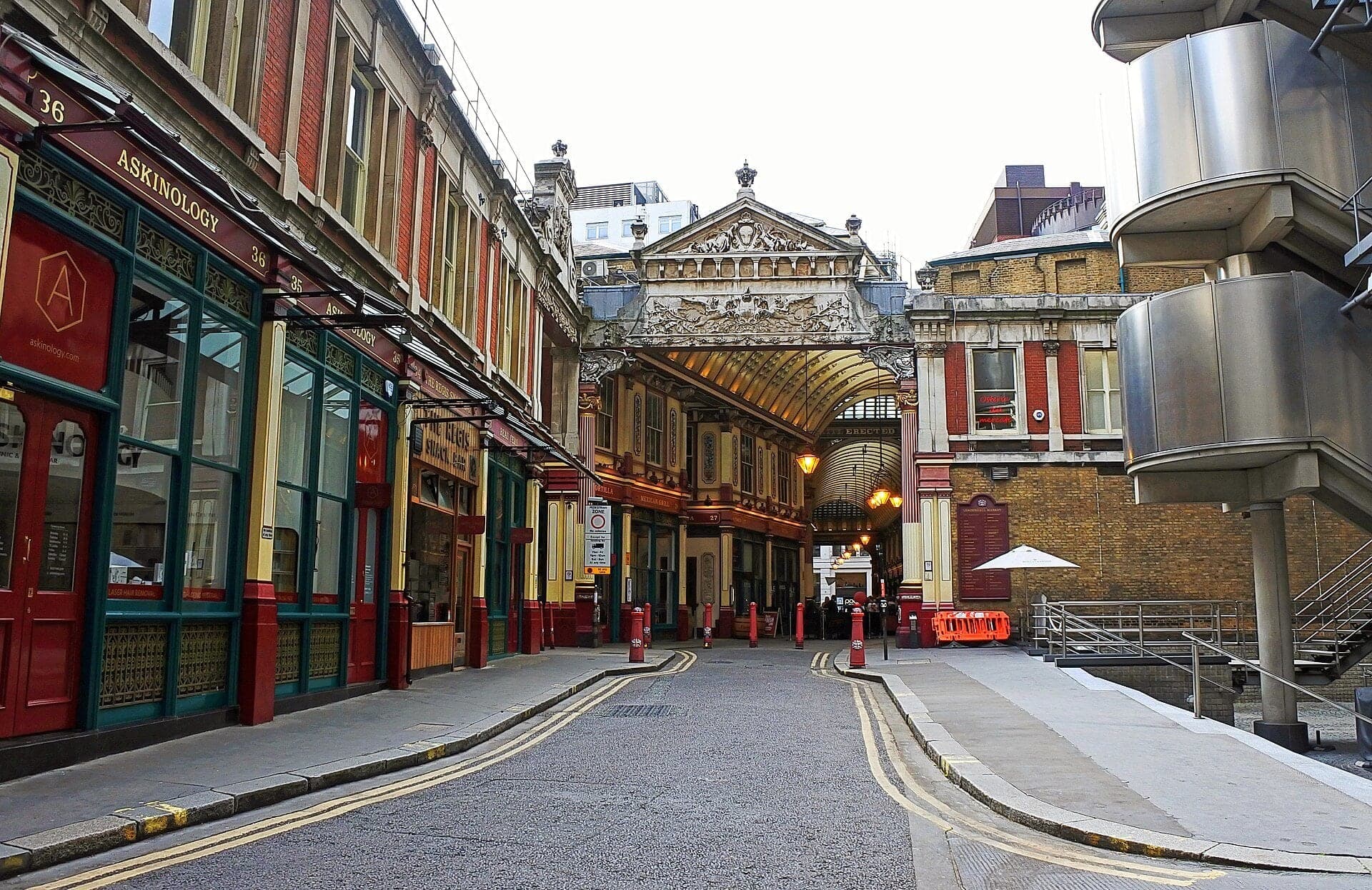Leadenhall Market: Victorian Iron on a Roman Forum