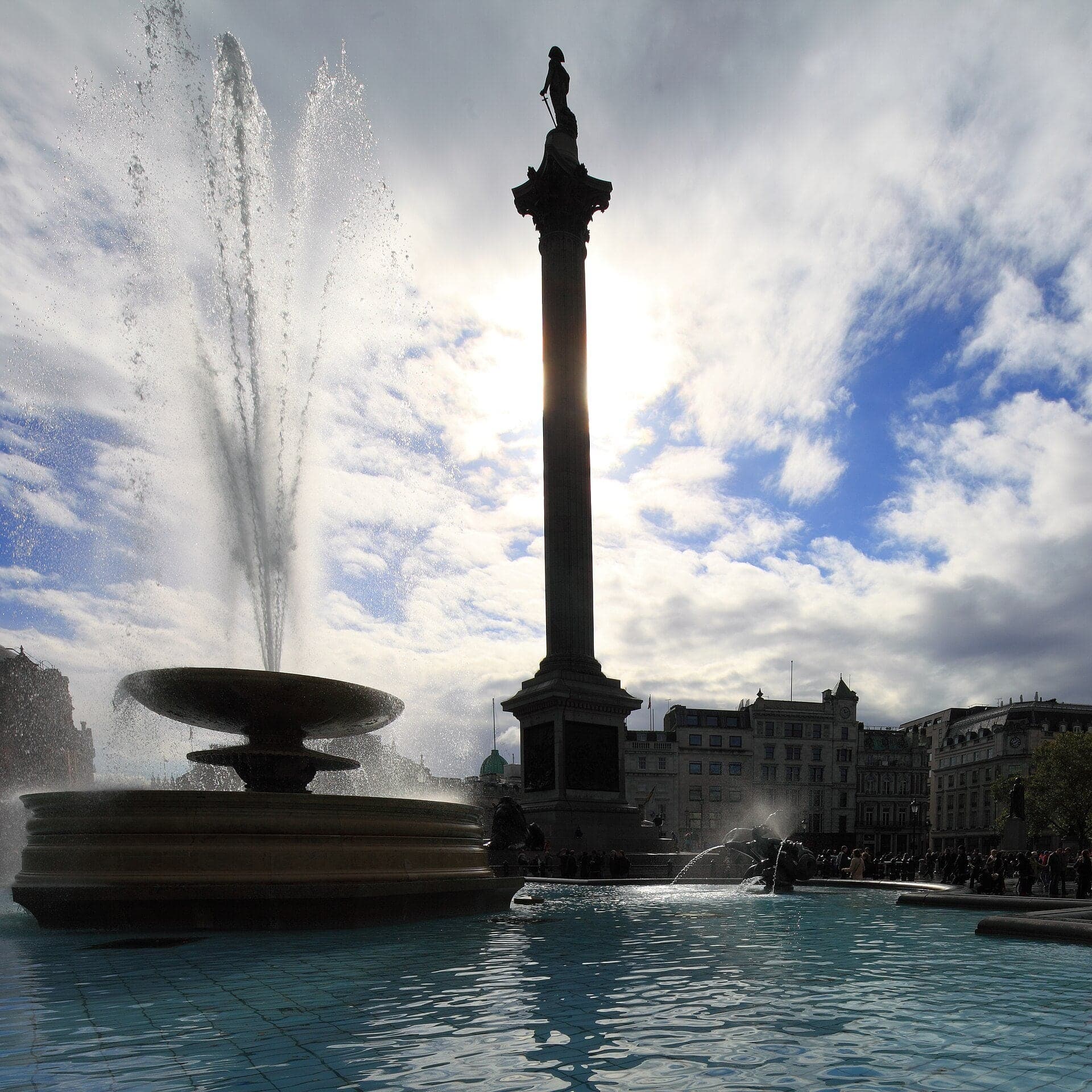Trafalgar Square: The Column Barry Opposed