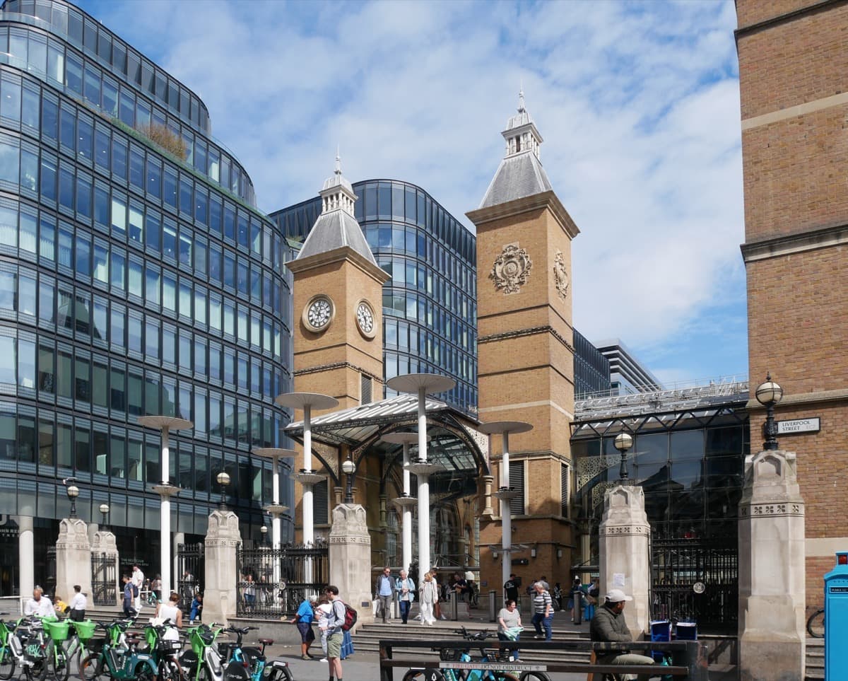 Liverpool Street Station — The Plague Pit
