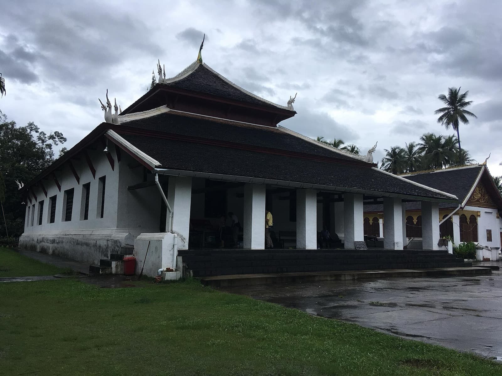Wat Visounnarath and That Makmo: The Watermelon Stupa That Broke Open