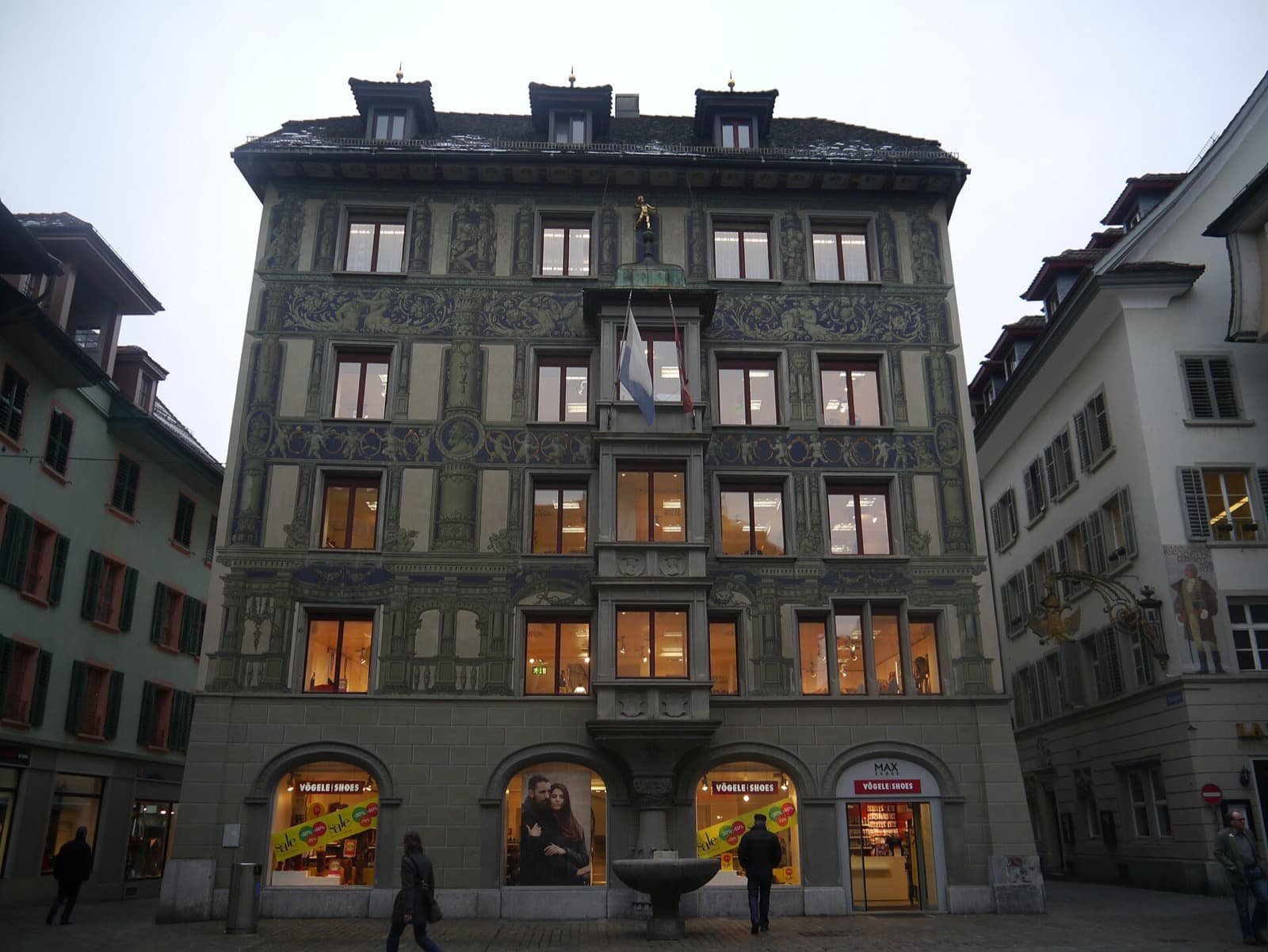 What to Eat in Lucerne: Local Dishes and How to Order Them
