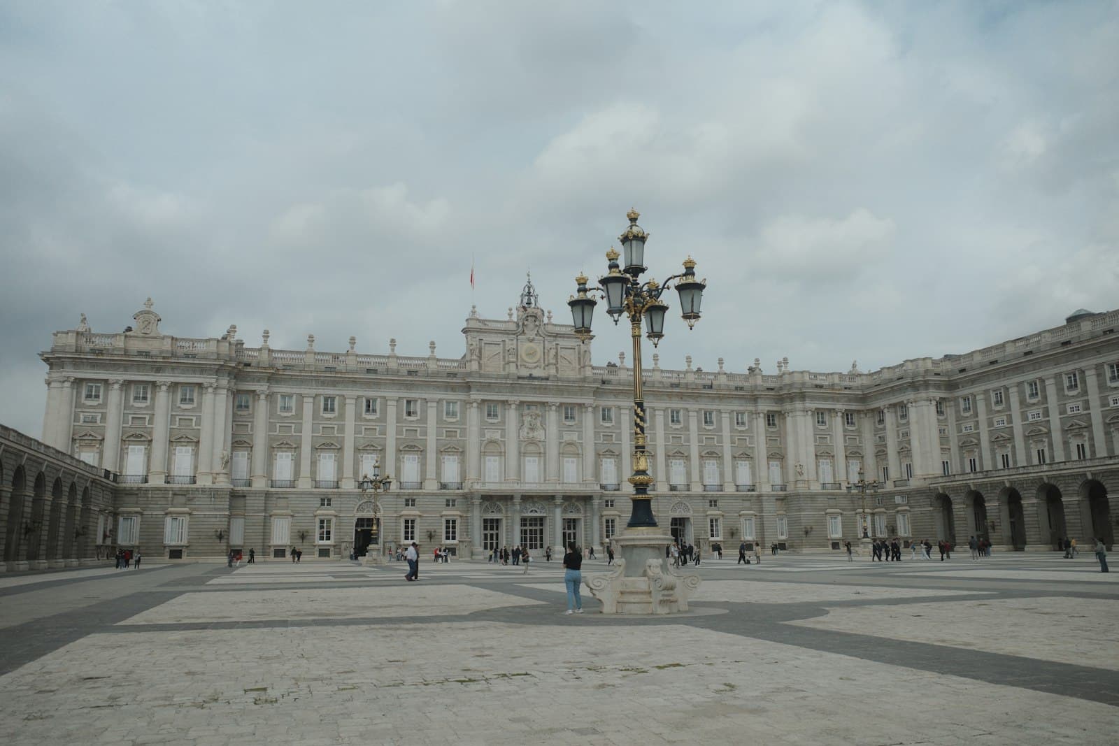 Capital by Decree: The Habsburg-Bourbon Spine of Madrid