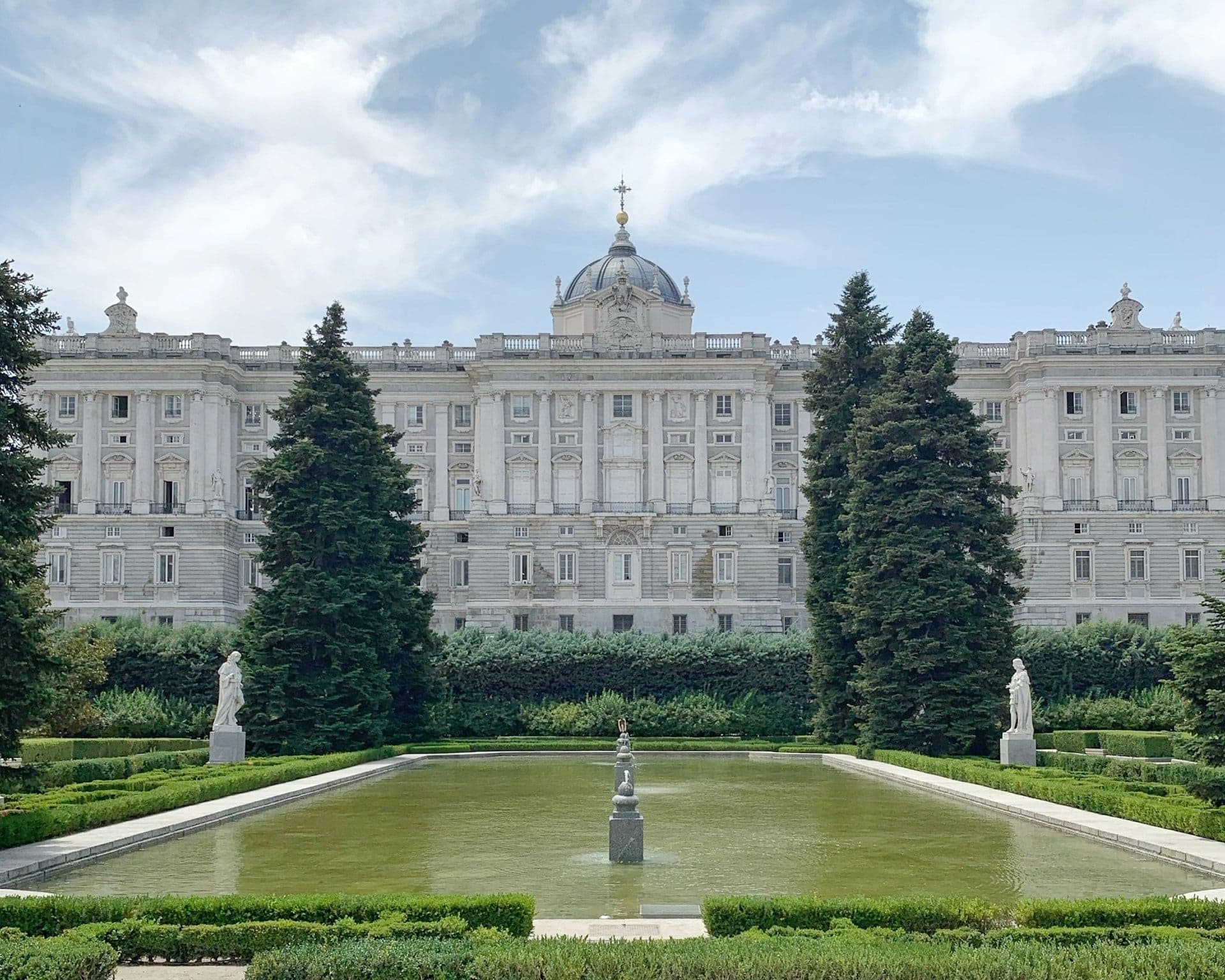 Jardines de Sabatini: Stables into a Garden
