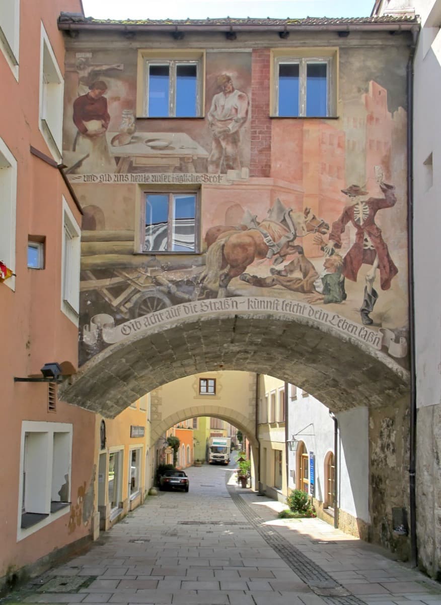 Upper Mural Zone — Transformation Art