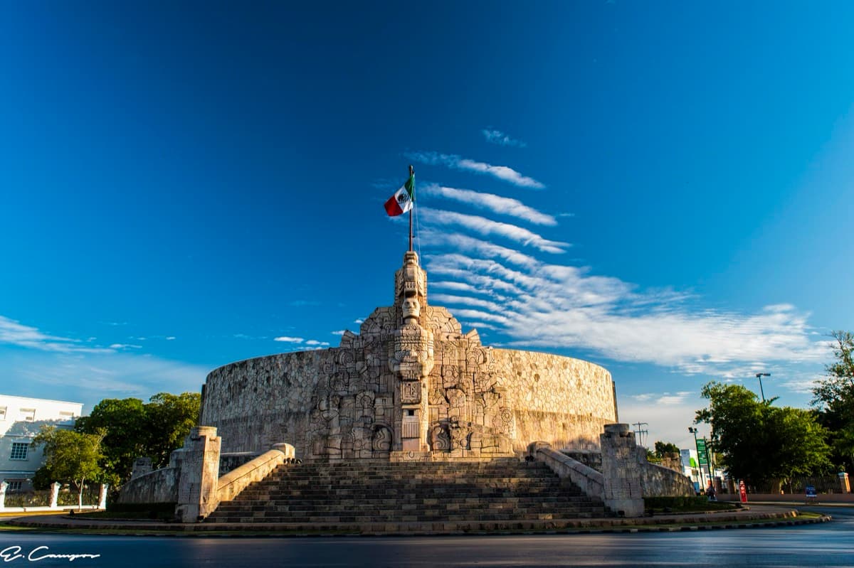 Villa Amira / Centro Cultural Fernando Castro Pacheco