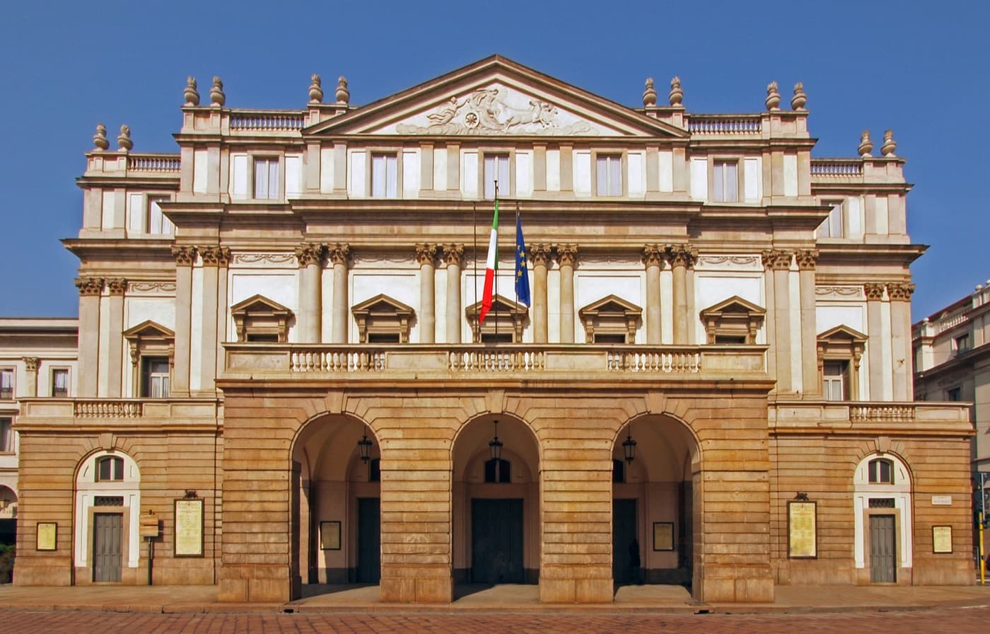 Teatro alla Scala and Piazza della Scala: A Temple to Feeling