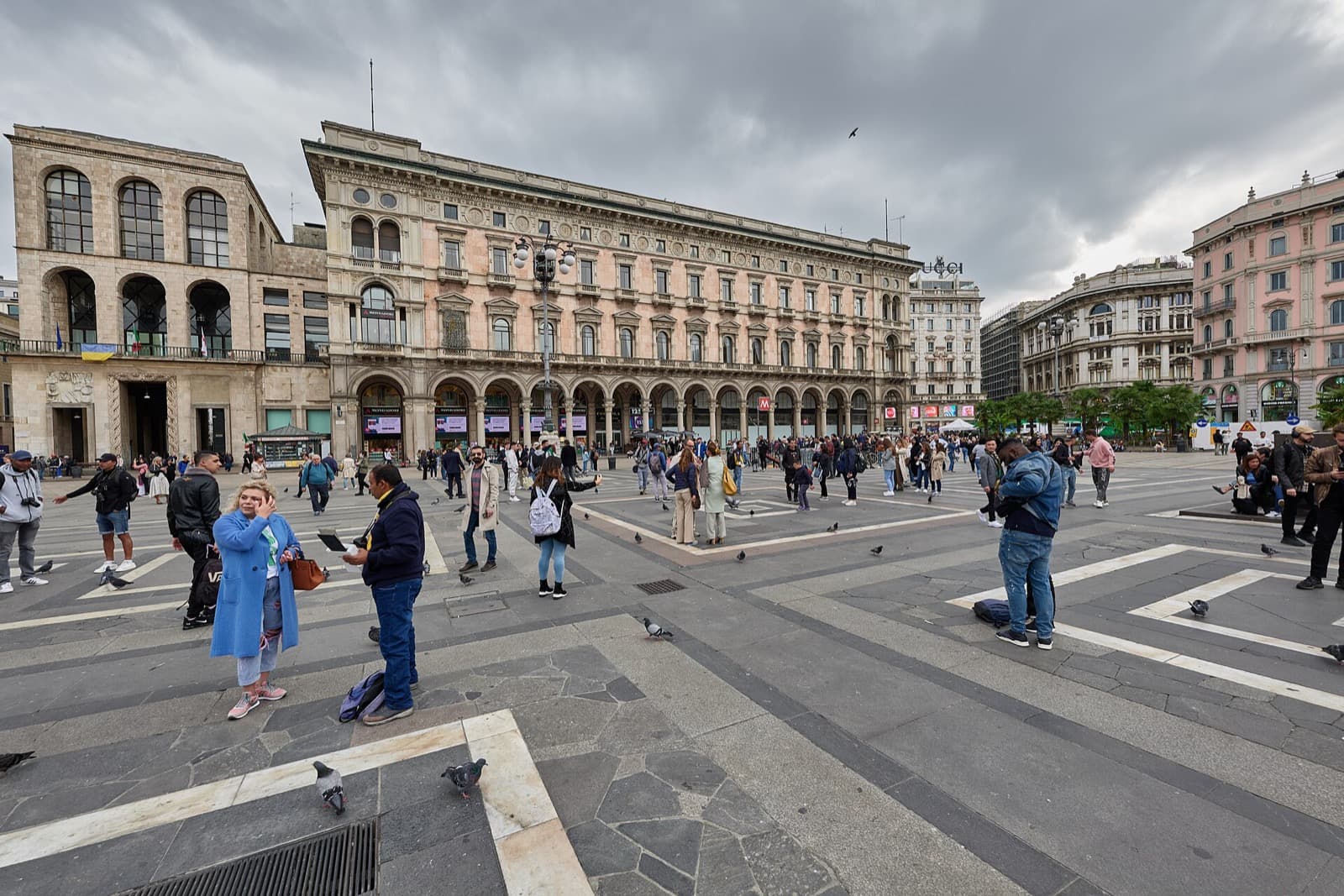 Piazza del Duomo: The Square at the Center of Milan
