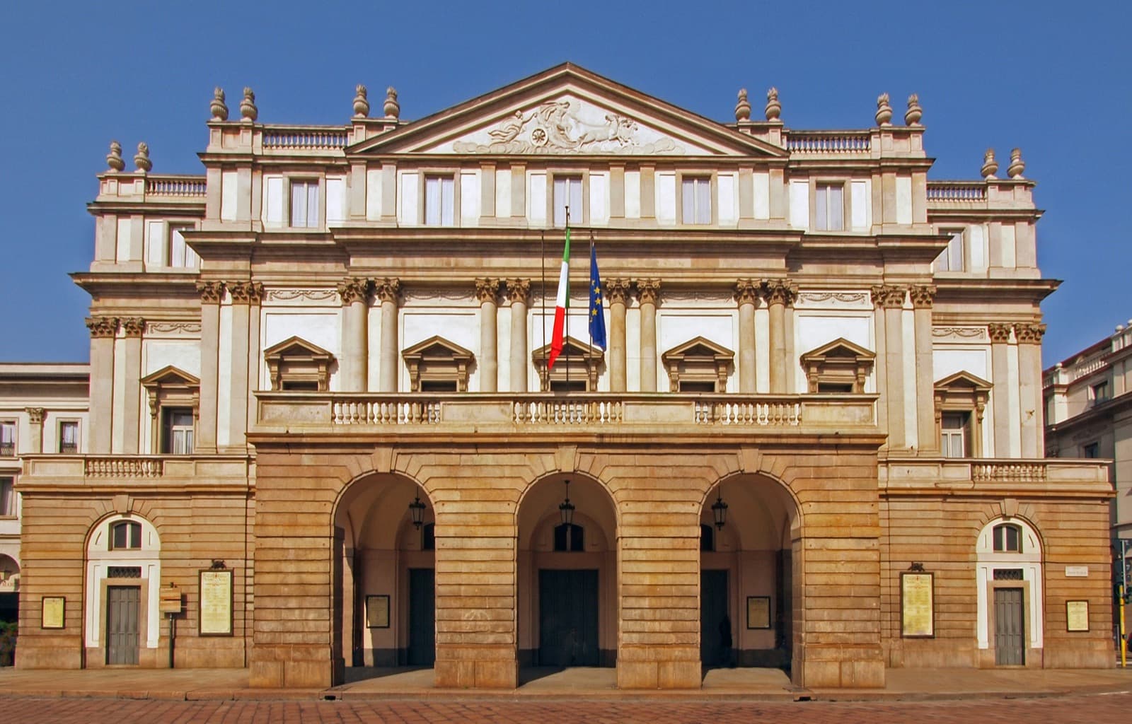 Piazza della Scala: Where Milan Became an Opera Capital