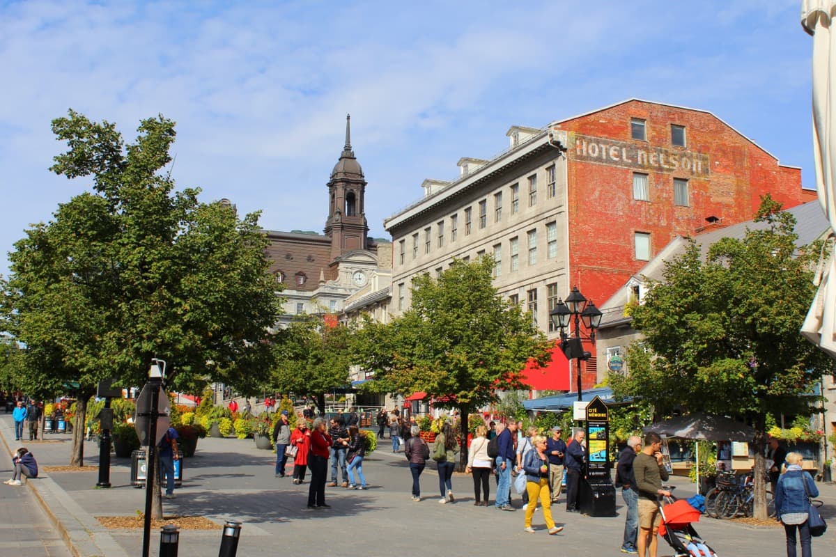Place Jacques-Cartier: The 1809 Column
