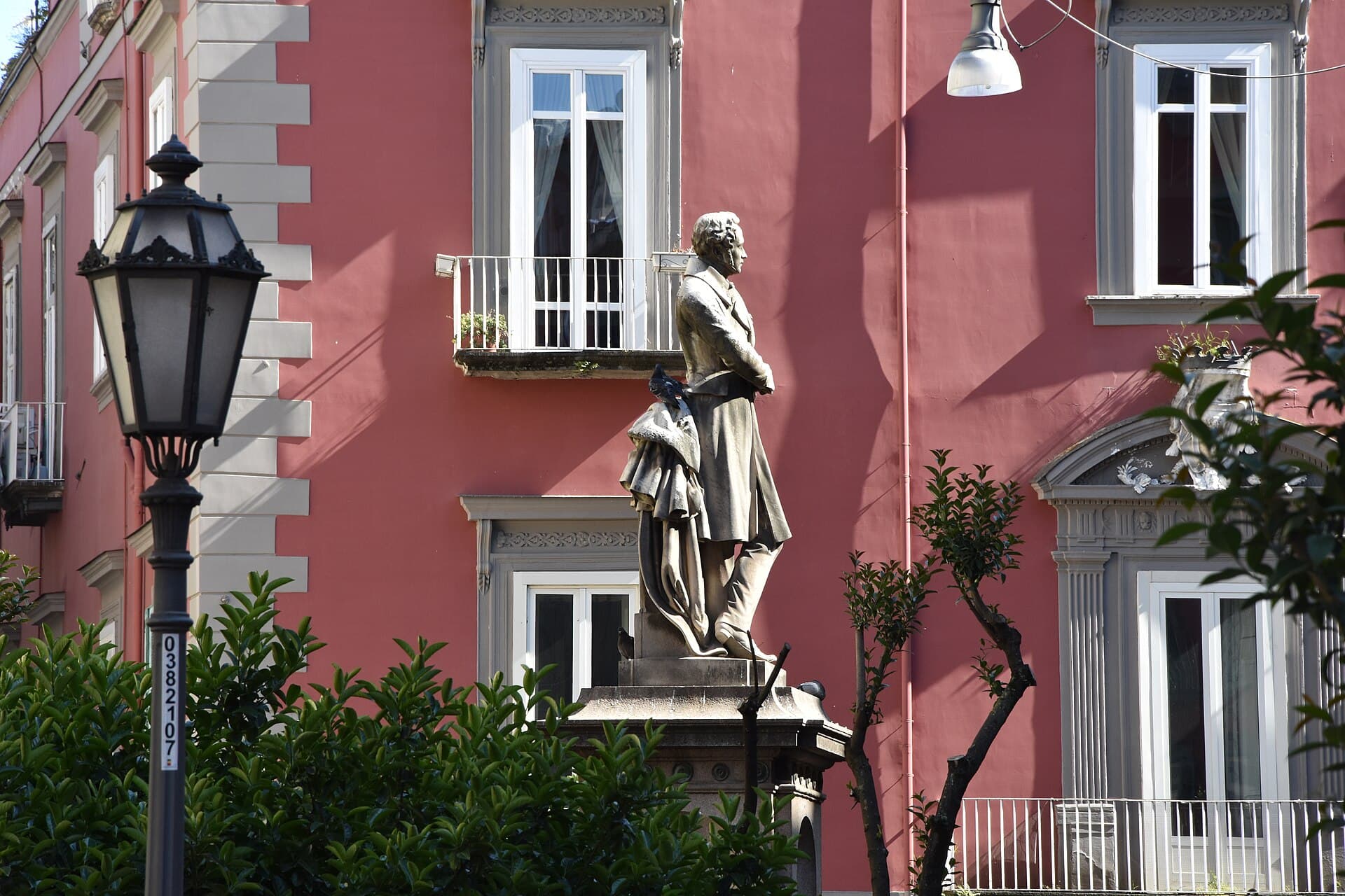 Piazza Bellini: The Greek Wall