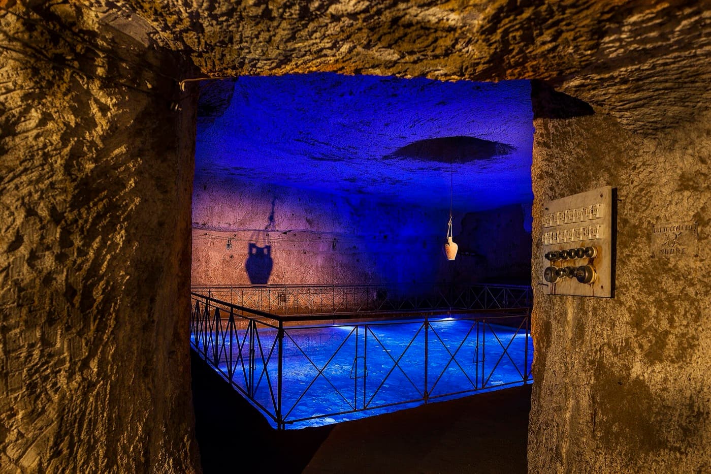 Galleria Borbonica: The Engineered Hollow