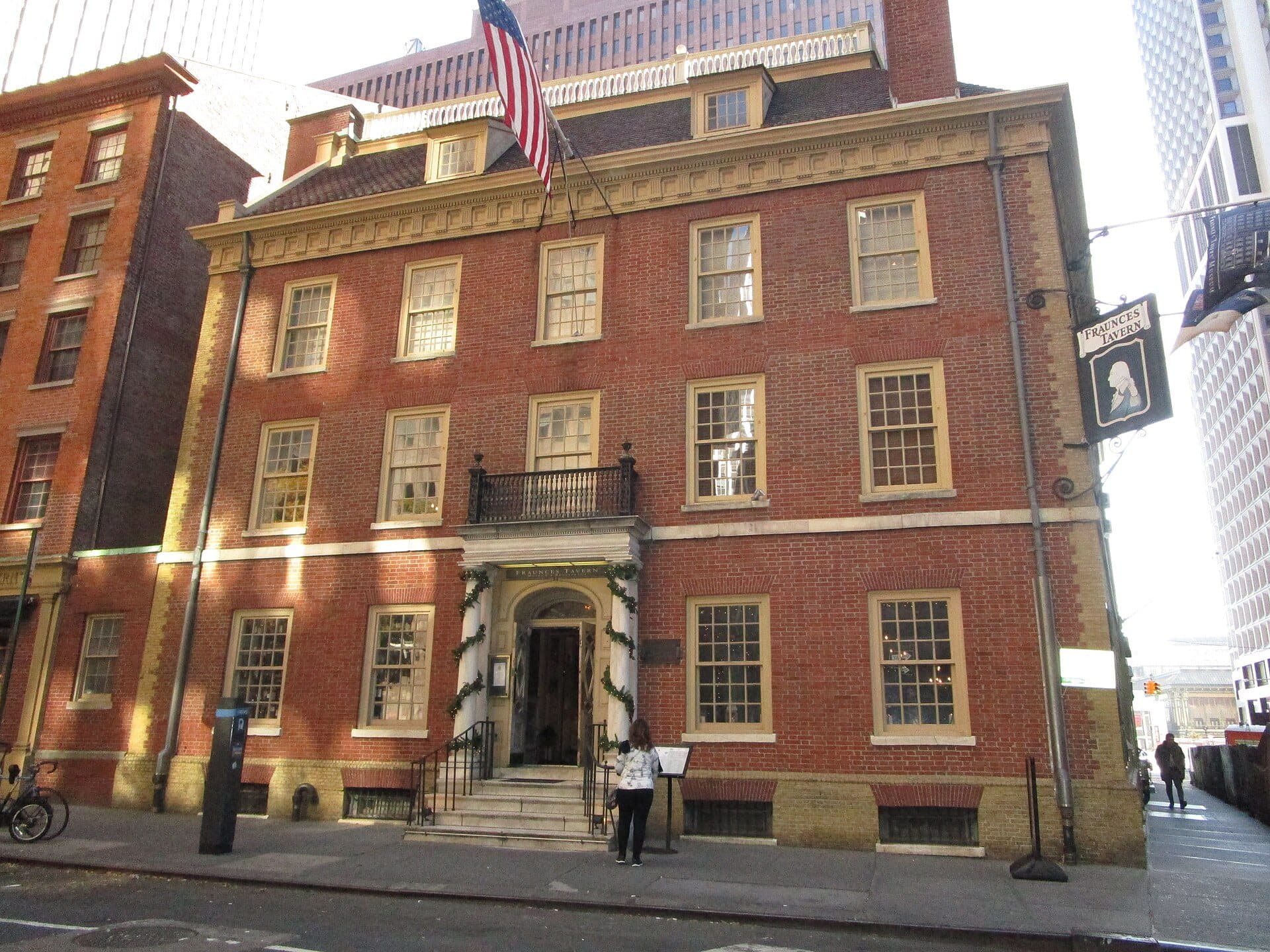 Fraunces Tavern and Stone Street: A Tavern Rebuilt to Look Old
