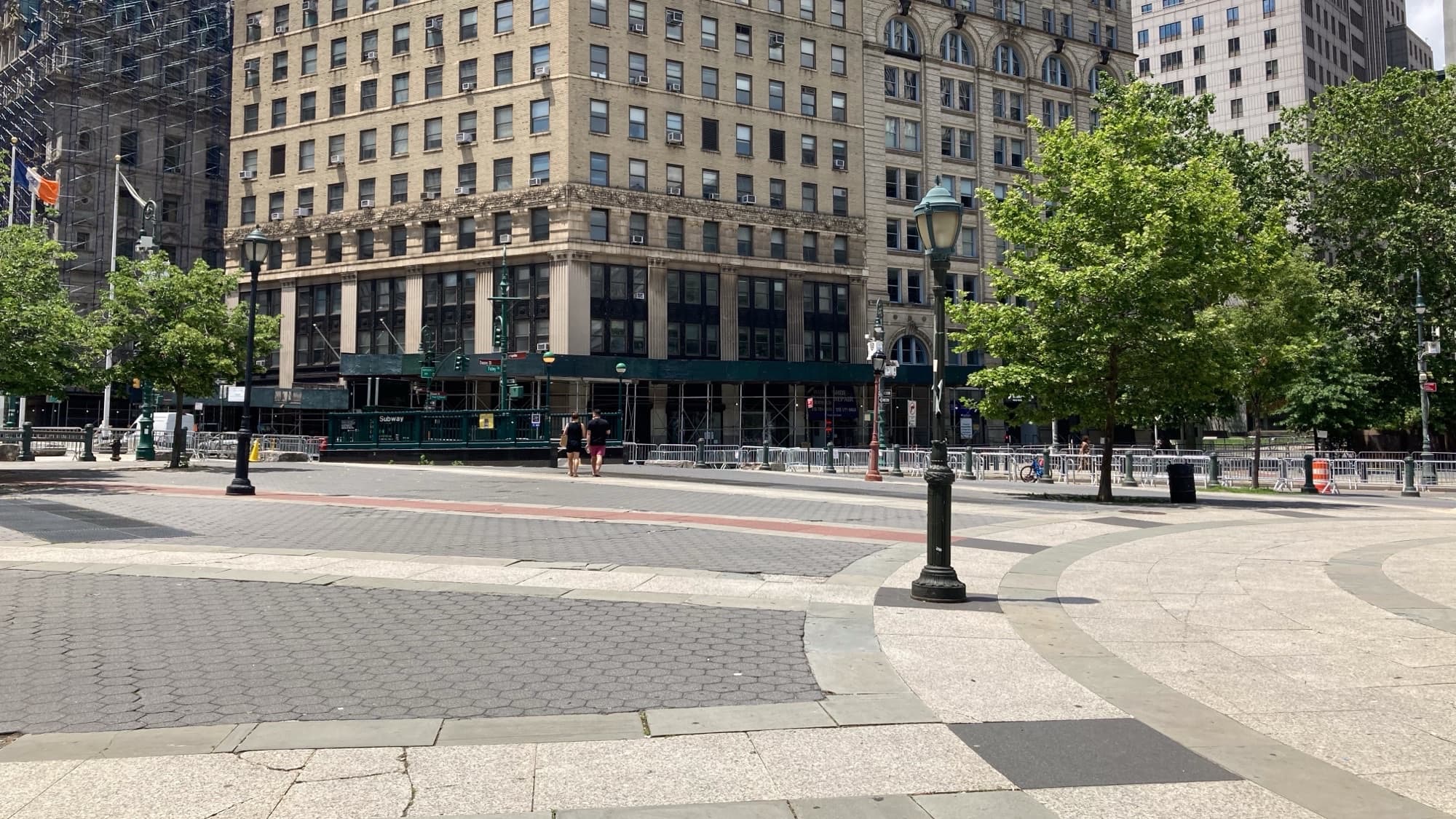 Foley Square: The Geometry of Cover-up
