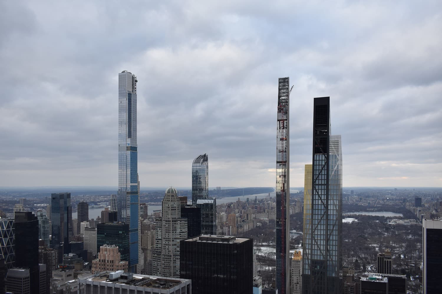 The Pencil Towers: Reading the Supertall